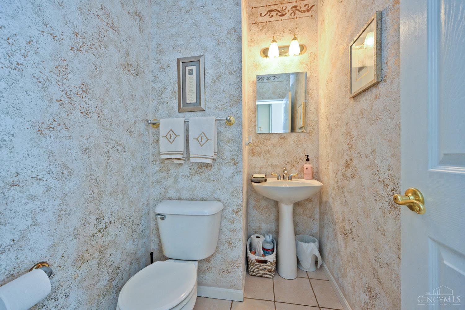 8575 Charleston Valley Drive, Deerfield Twp., OH, 45040 — photo 25