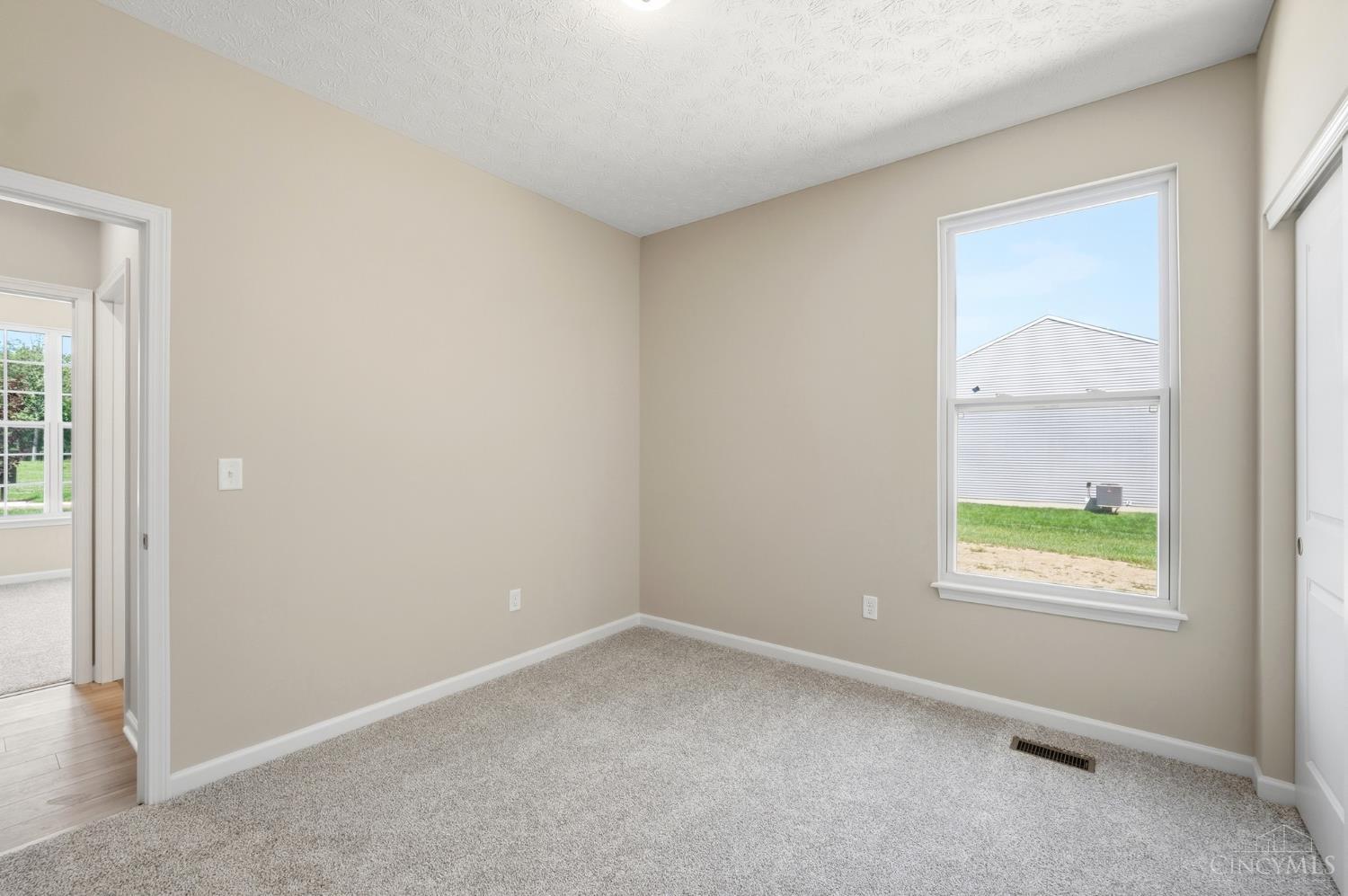 1255 Eagle Boulevard, Hamilton Twp, OH, 45039 — photo 37