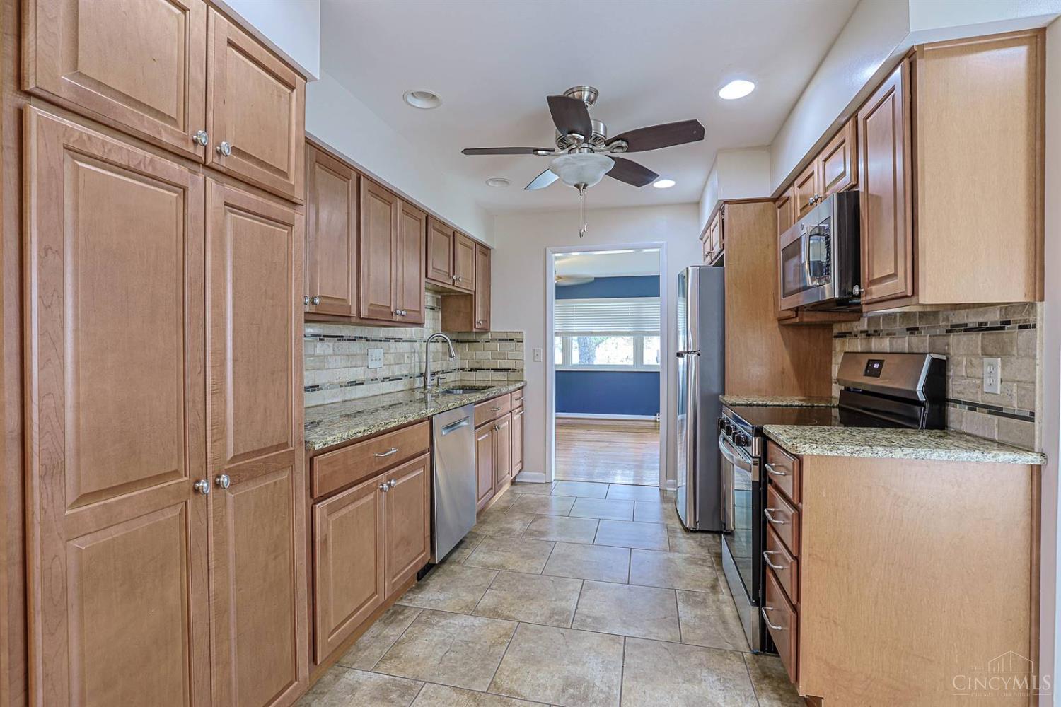 10819 Lemarie Drive, Sharonville, OH, 45241 — photo 10