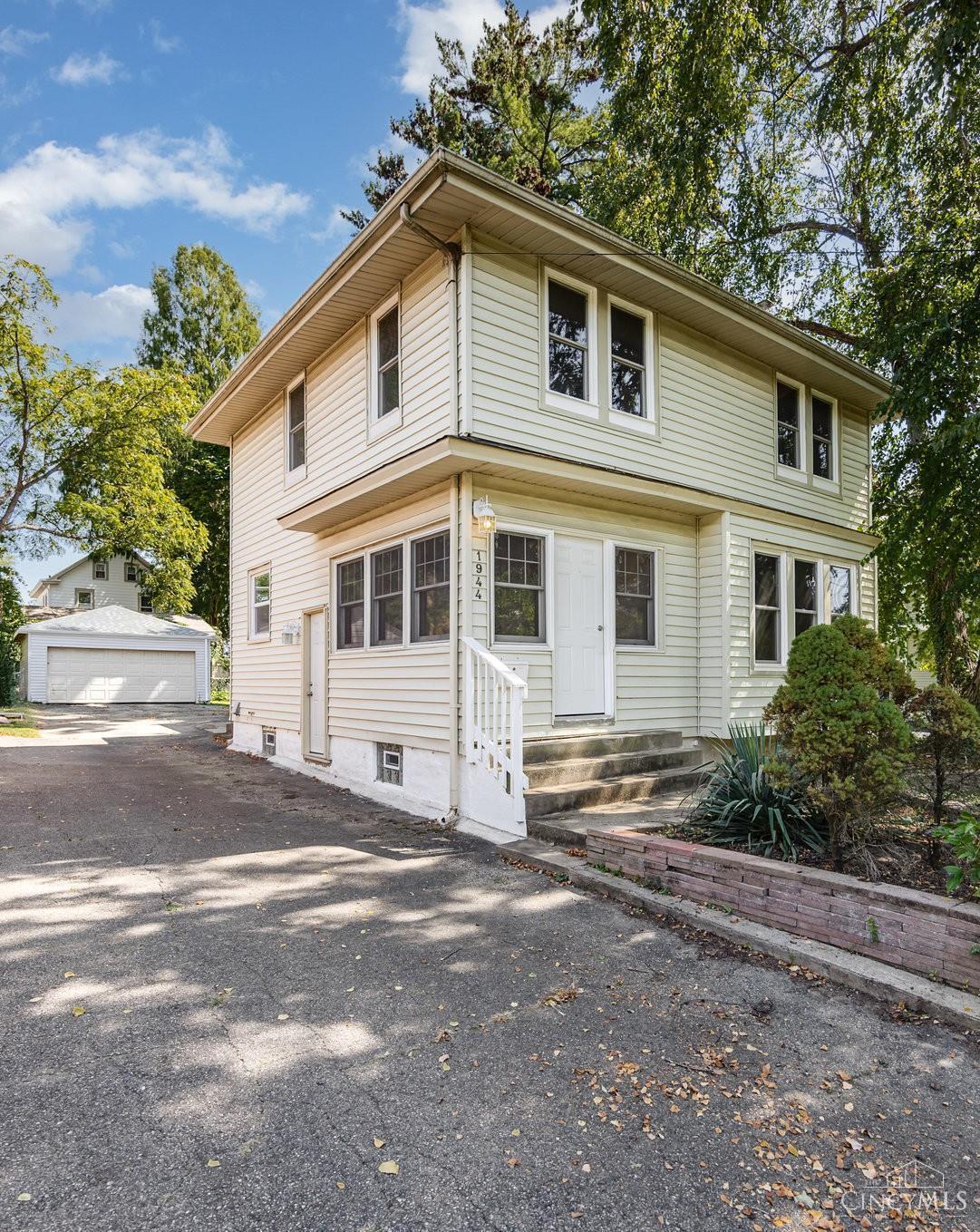 Single family home for sale at 1944 Rockland Ave, Cincinnati, OH 45230 | MLS# 1893956