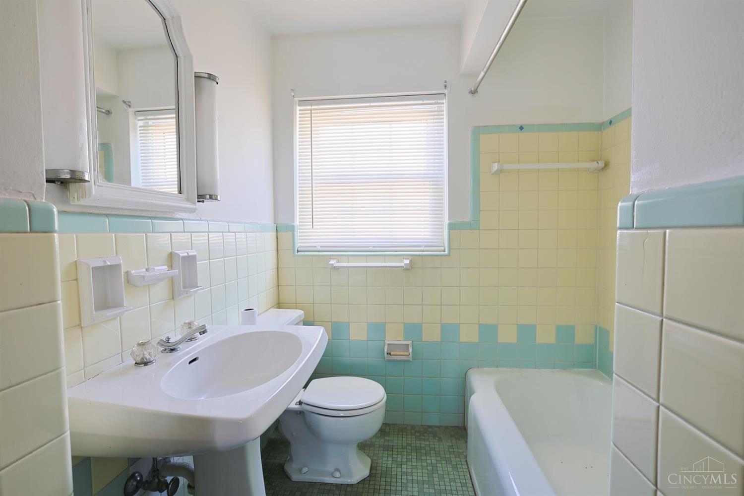 5631 Colerain Avenue, Cincinnati, OH, 45239 — photo 30