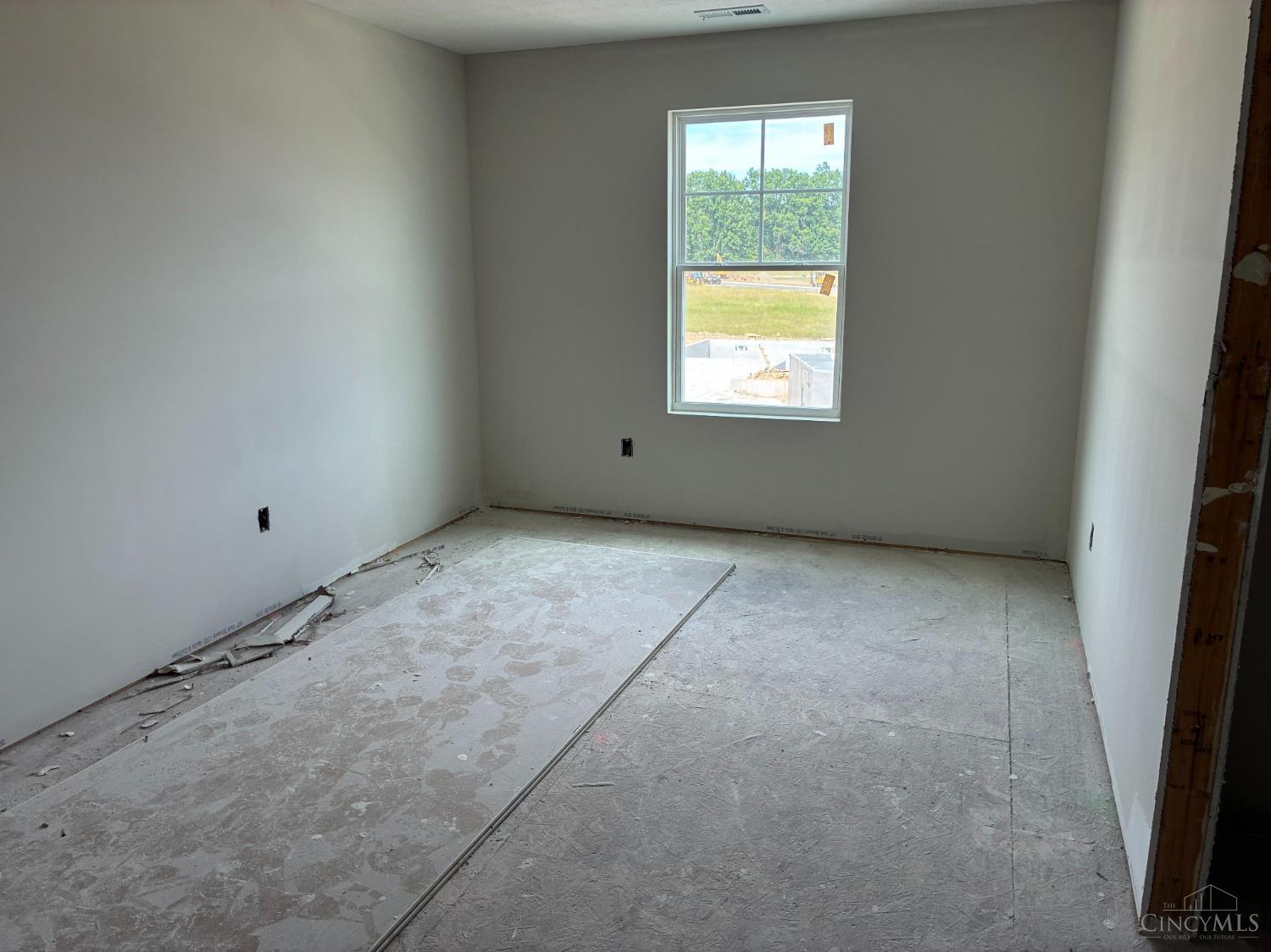 Photo 3 of Single family home for sale at 6215 Willow Cvs, Goshen, OH 45122 | MLS# 1884451 | Listing updated on 2026-09-15