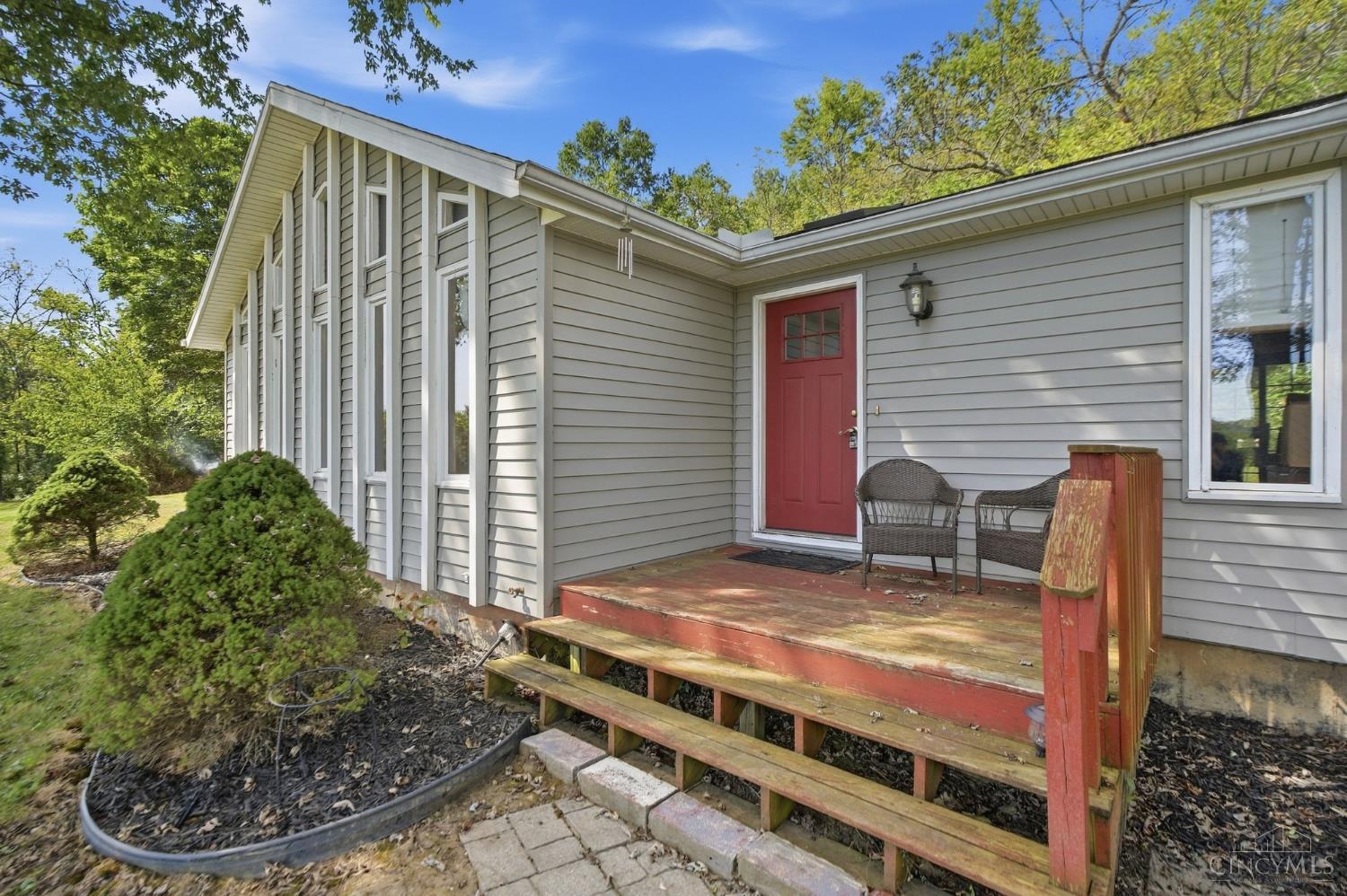Photo 4 of Single family home for sale at 7408 E Laughery Crk Rd, Aurora, IN 47001 | MLS# 1893665 | Listing updated on 2026-09-16