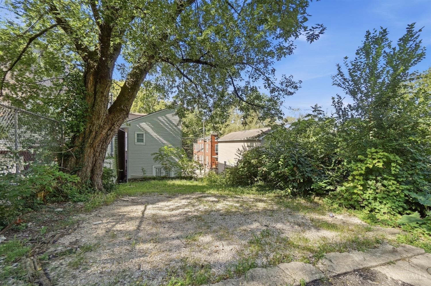 120 Winkler Street, Cincinnati, OH, 45219 — photo 32