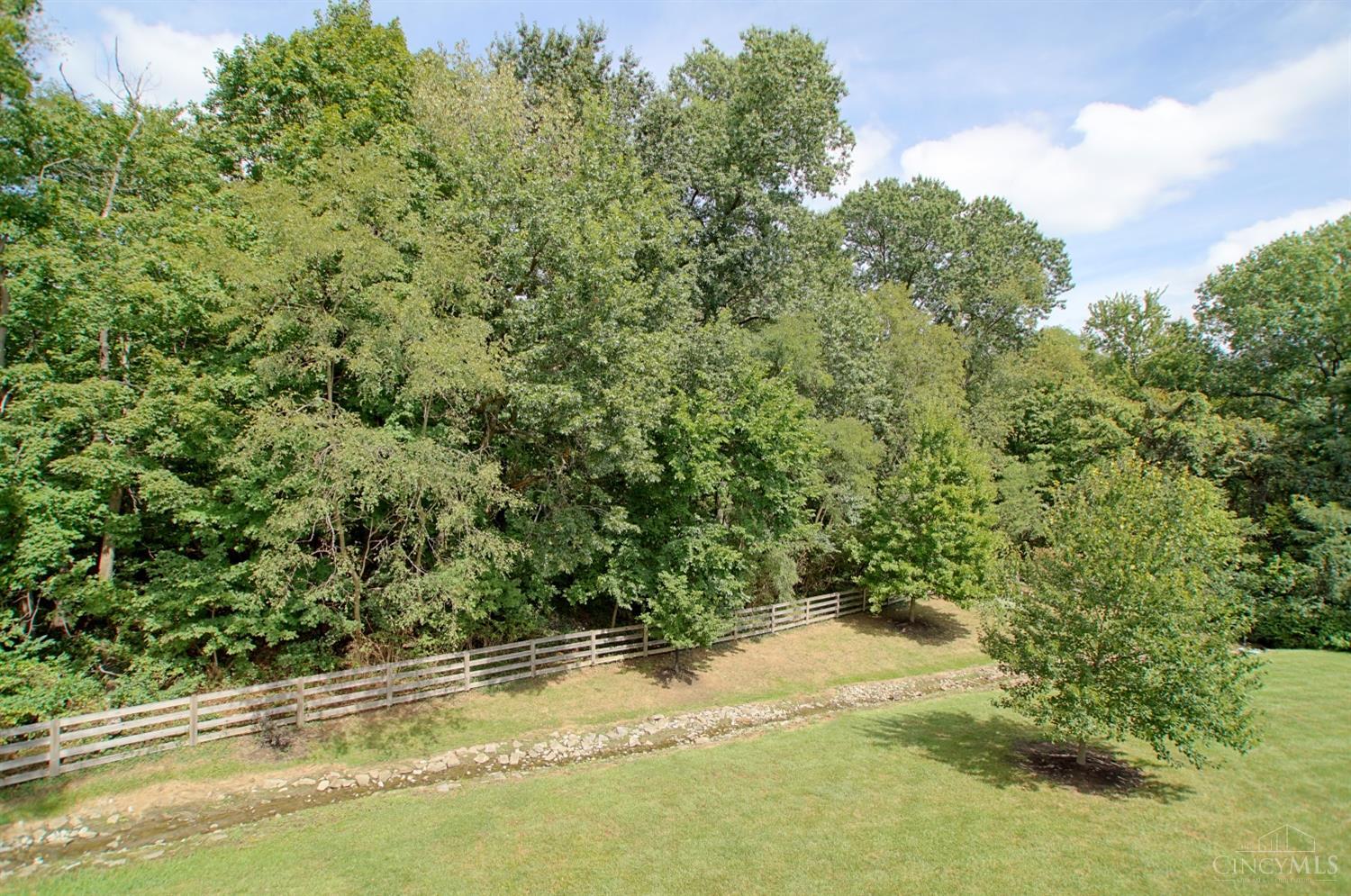 Photo 29 of Townhouse for sale at 8824 Carrousel Park #59, Colerain Twp, OH 45251 | MLS# 1893530 | Listing updated on 2026-09-15
