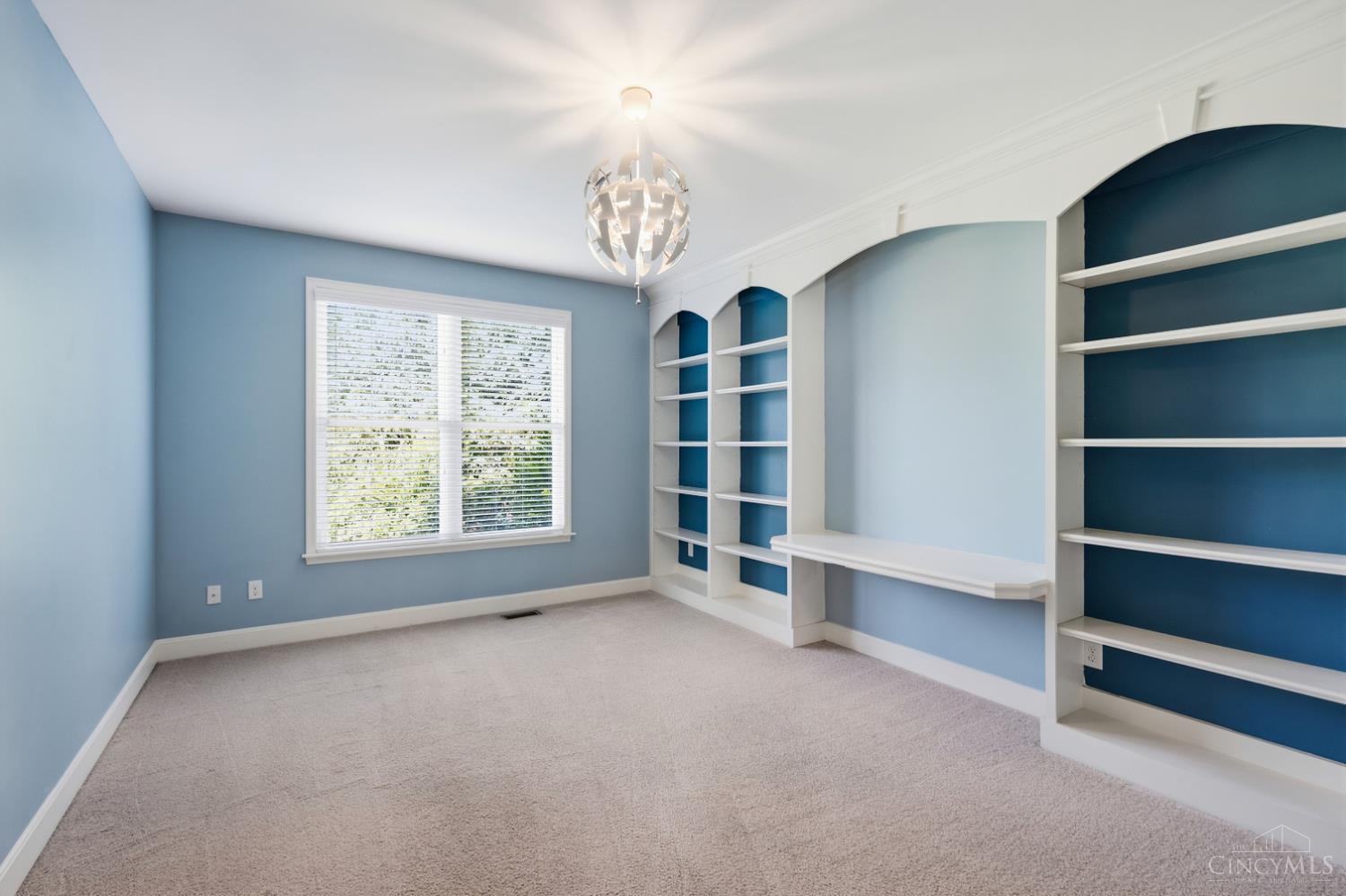 8124 Aster Court, Liberty Twp, OH, 45044 — photo 15