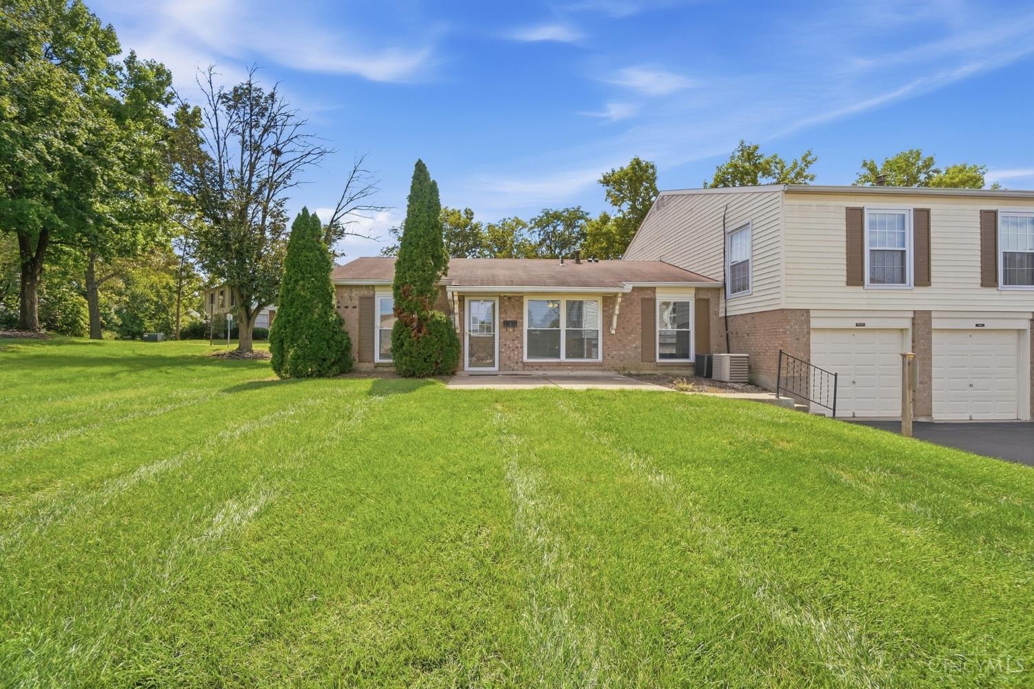 Condo for sale at 8 Sunnyside Dr, Fairfield, OH 45014 | MLS# 1892862