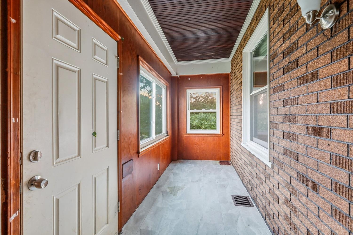 Photo 3 of Single family home for sale at 1633 Dallas Ave, Cincinnati, OH 45239 | MLS# 1893597 | Listing updated on 2026-09-16