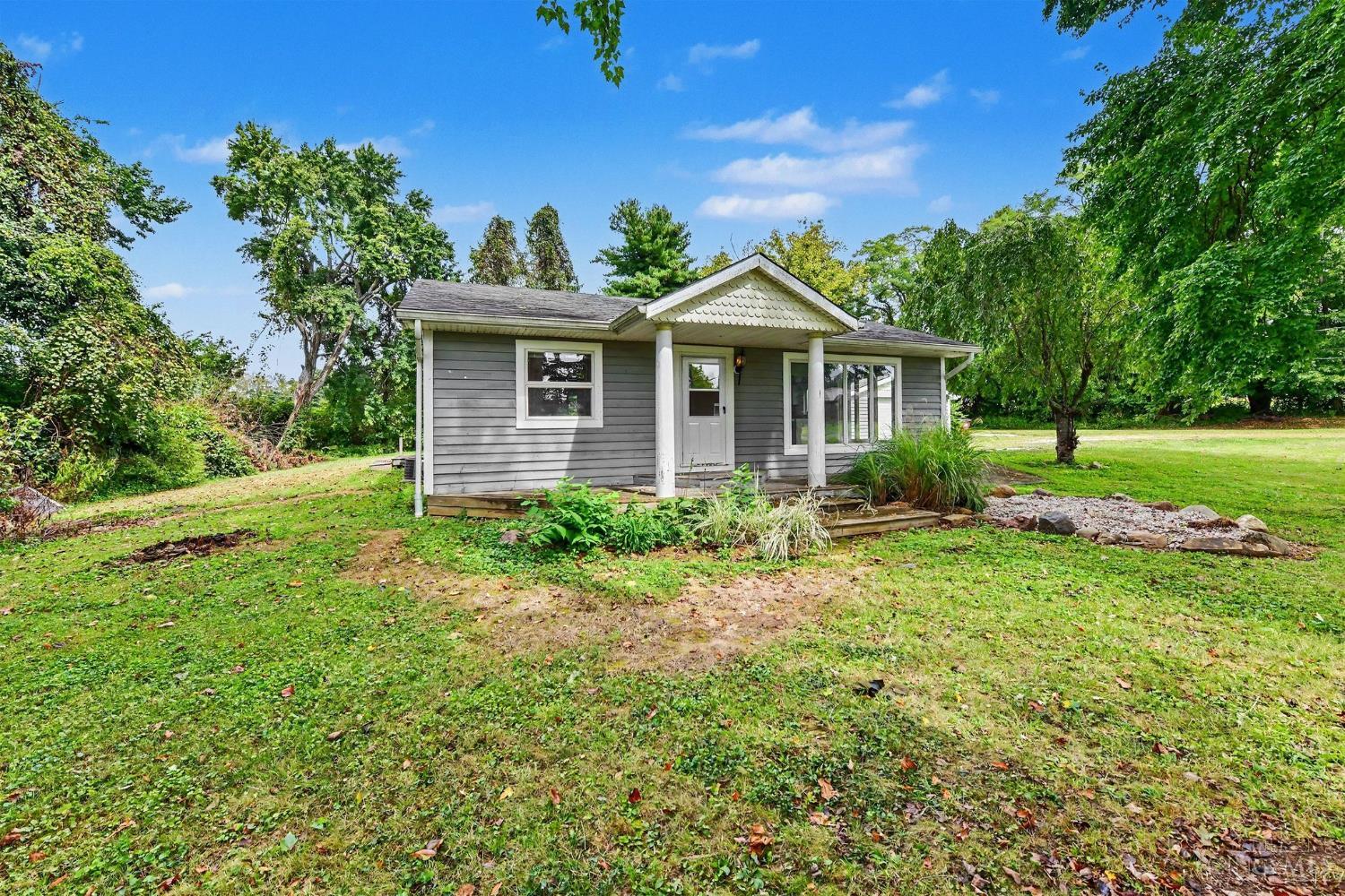 Photo 3 of Single family home for sale at 1452 Bethel New Richmond Rd, New Richmond, OH 45157 | MLS# 1894009 | Listing updated on 2026-09-16