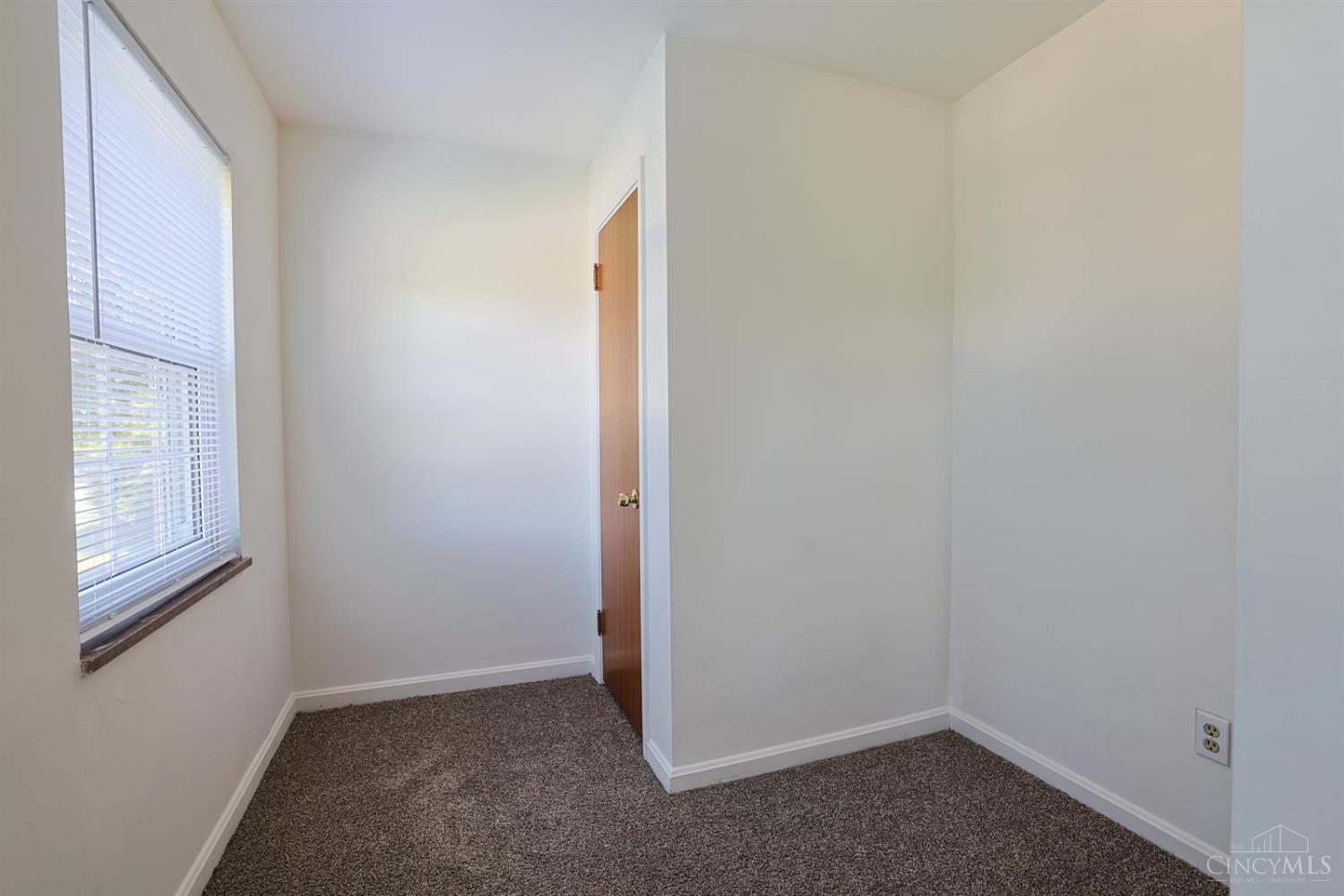 5631 Colerain Avenue, Cincinnati, OH, 45239 — photo 16