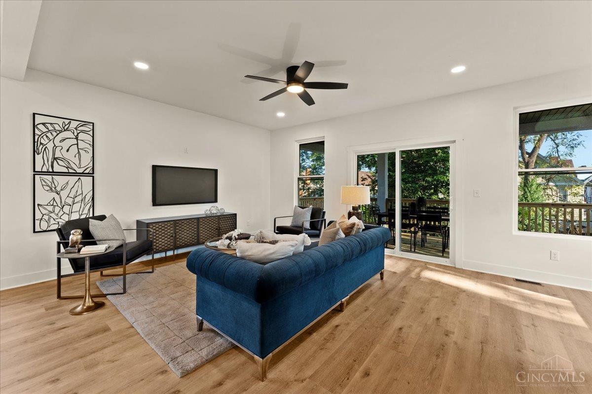 1570 St Leger Place, Cincinnati, OH, 45207 — photo 21