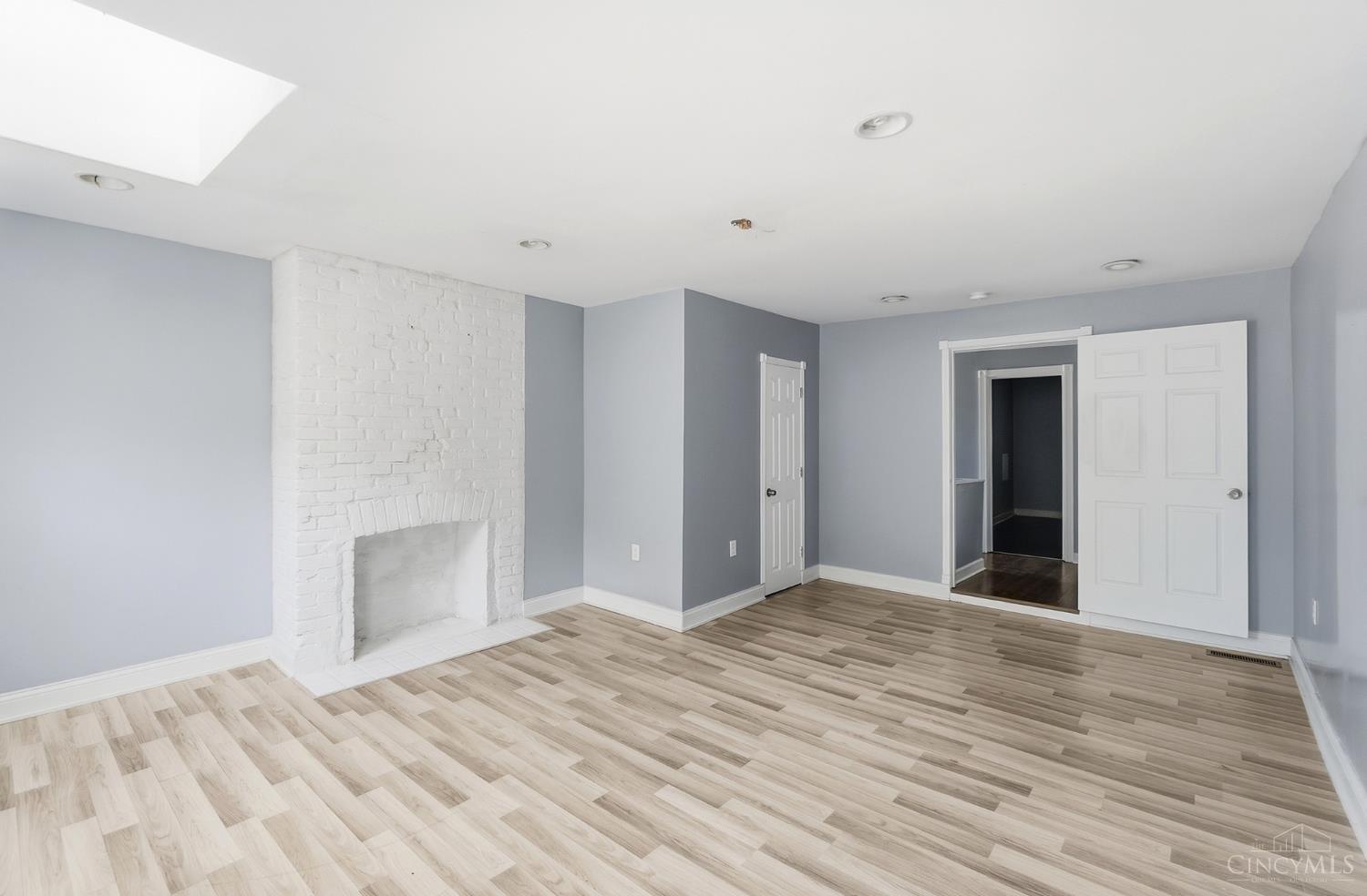 120 Winkler Street, Cincinnati, OH, 45219 — photo 17