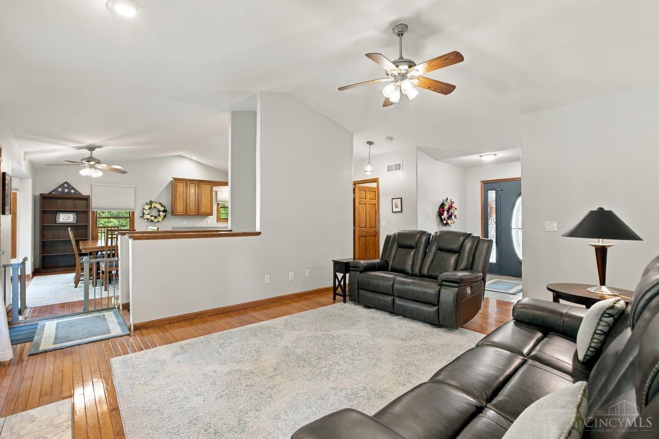 Photo 3 of Sale Pending at 6429 Patricia Blvd, Goshen Twp, OH 45122 | MLS# 1893891 | Listing updated on 2026-09-20