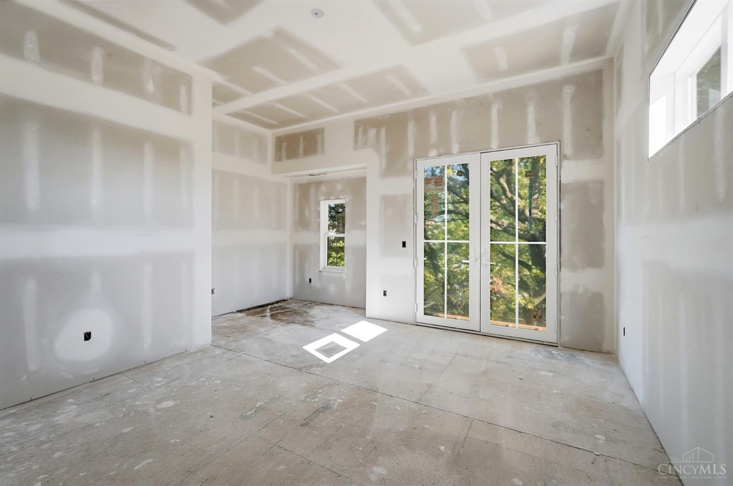 719 Ezzard Charles Drive, Cincinnati, OH, 45203 — photo 40