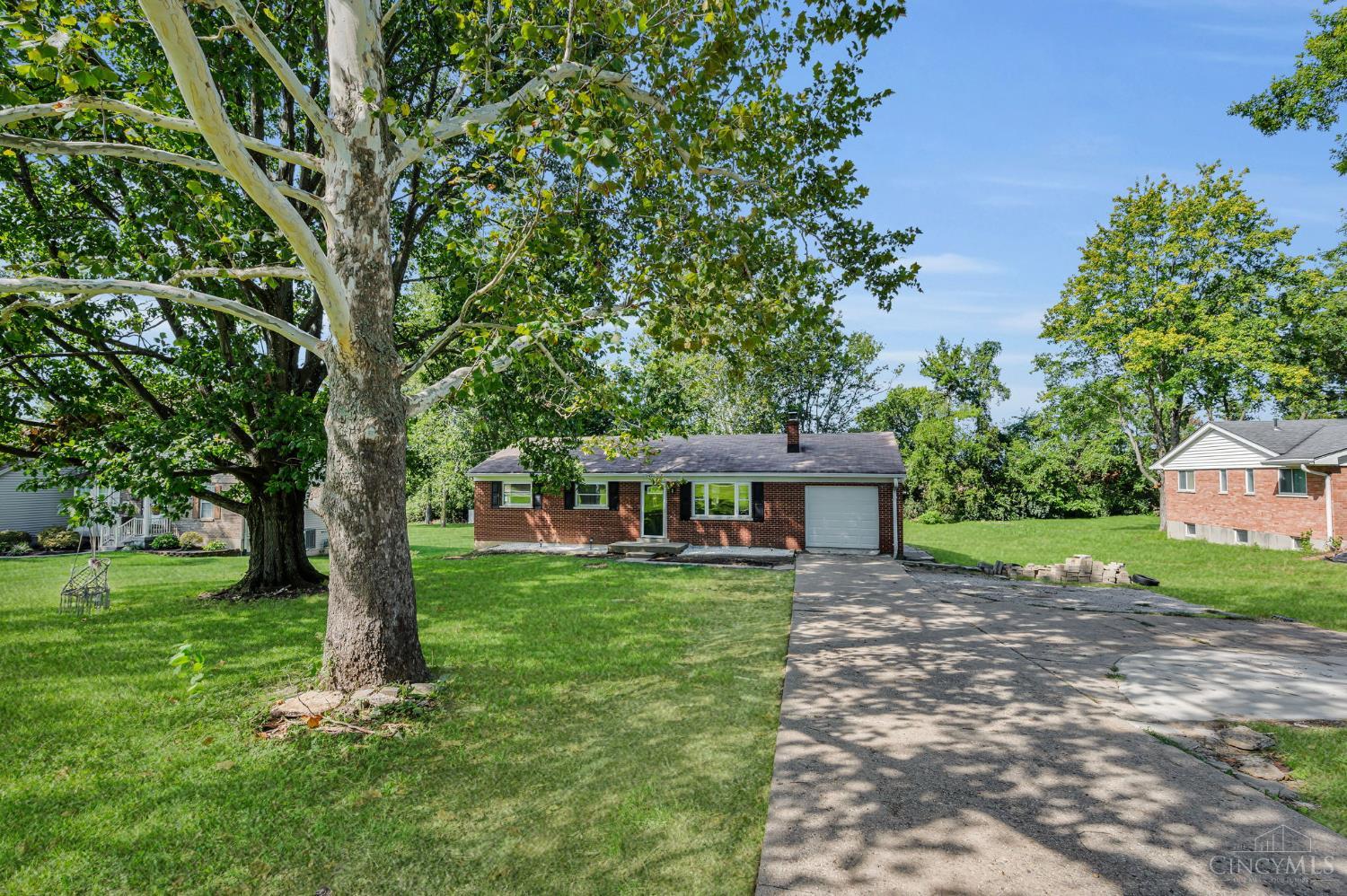 Photo 2 of Single family home for sale at 11935 Mill Rd, Springfield Twp., OH 45240 | MLS# 1893879 | Listing updated on 2026-09-16