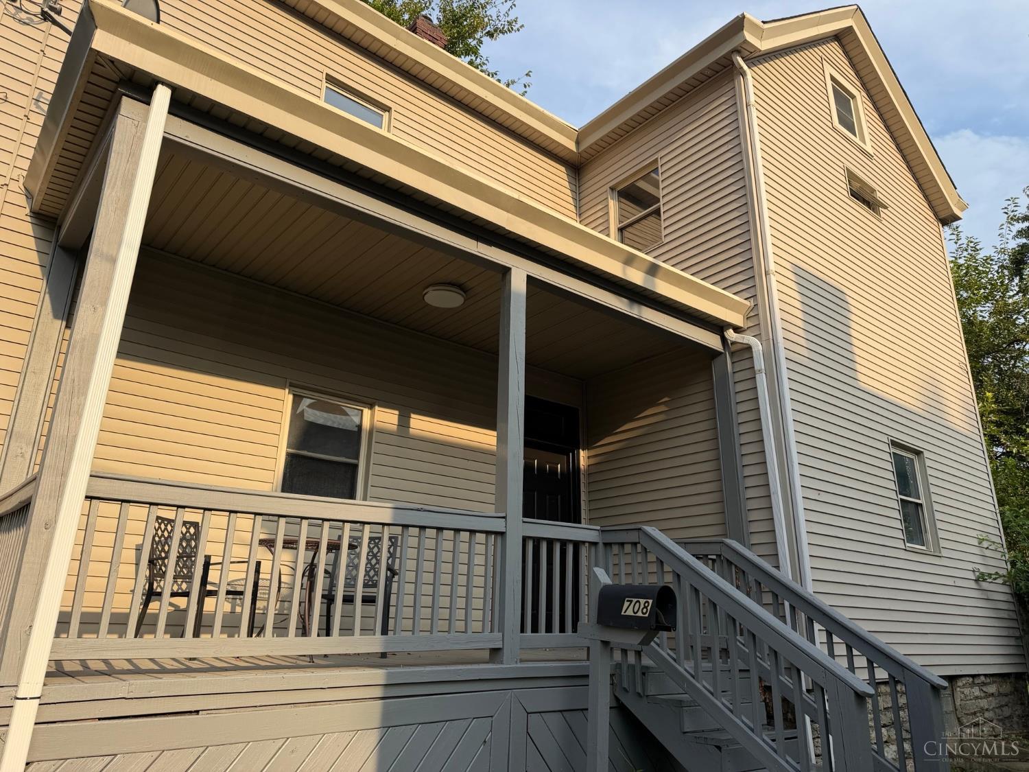 Photo 2 of Single family home for sale at 708 Mclaren Ave, Cincinnati, OH 45215 | MLS# 1885092 | Listing updated on 2026-09-16