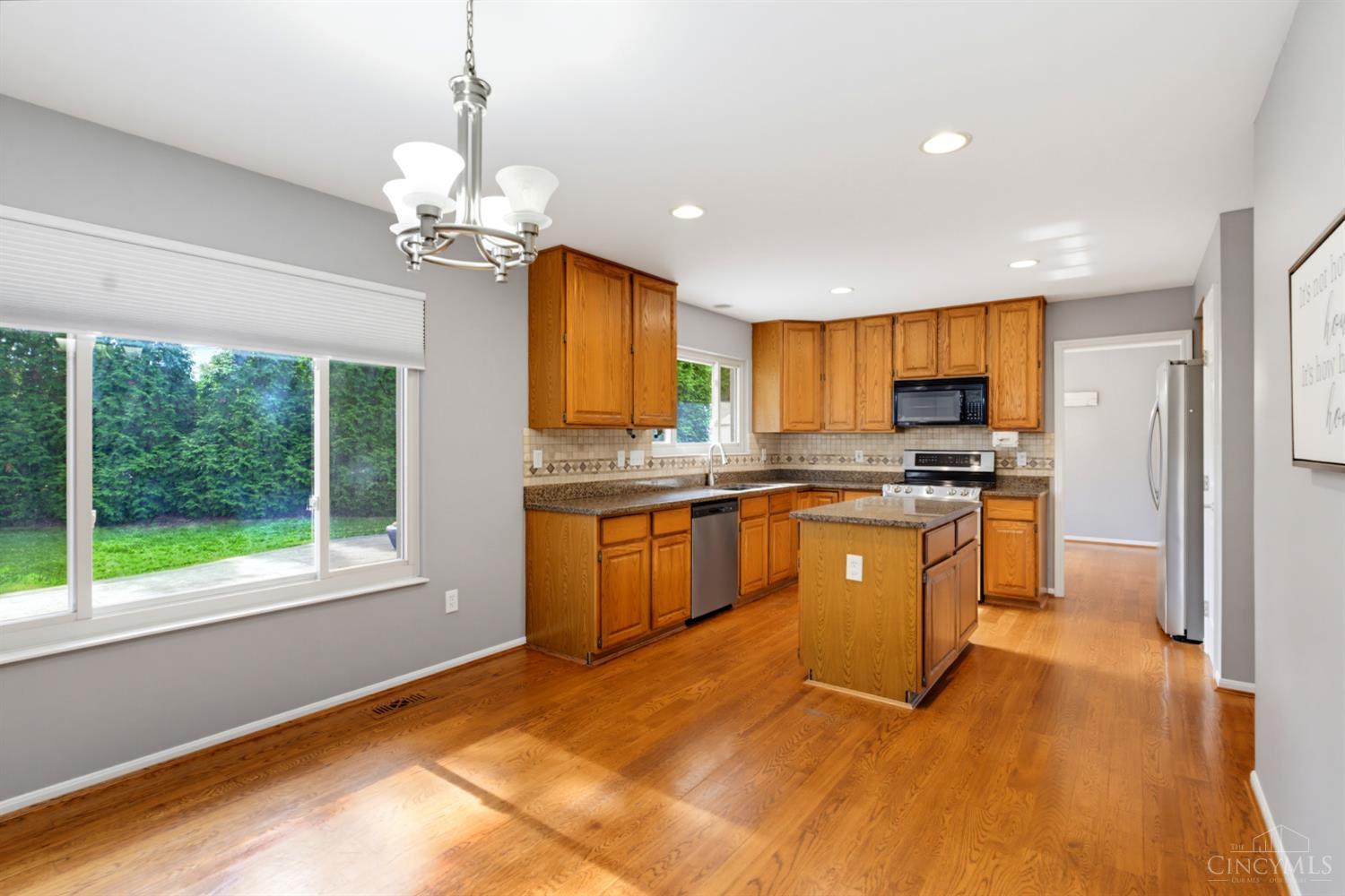 9969 Somerset Drive, Symmes Twp, OH, 45140 — photo 8