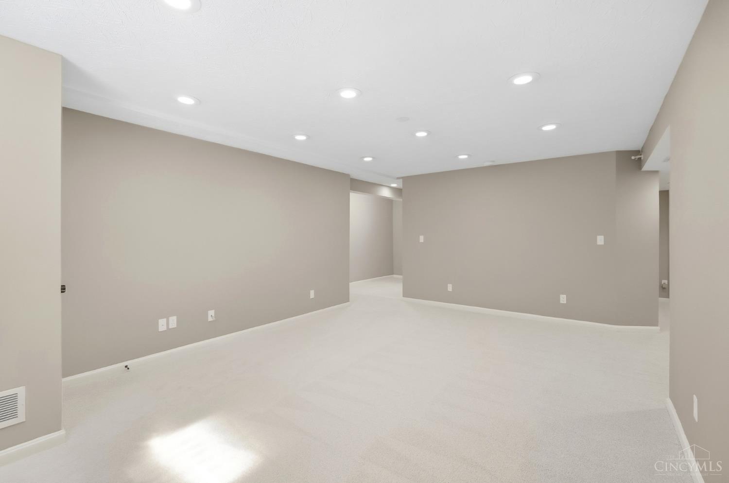6314 Snowmass Drive, Liberty Twp, OH, 45011 — photo 46