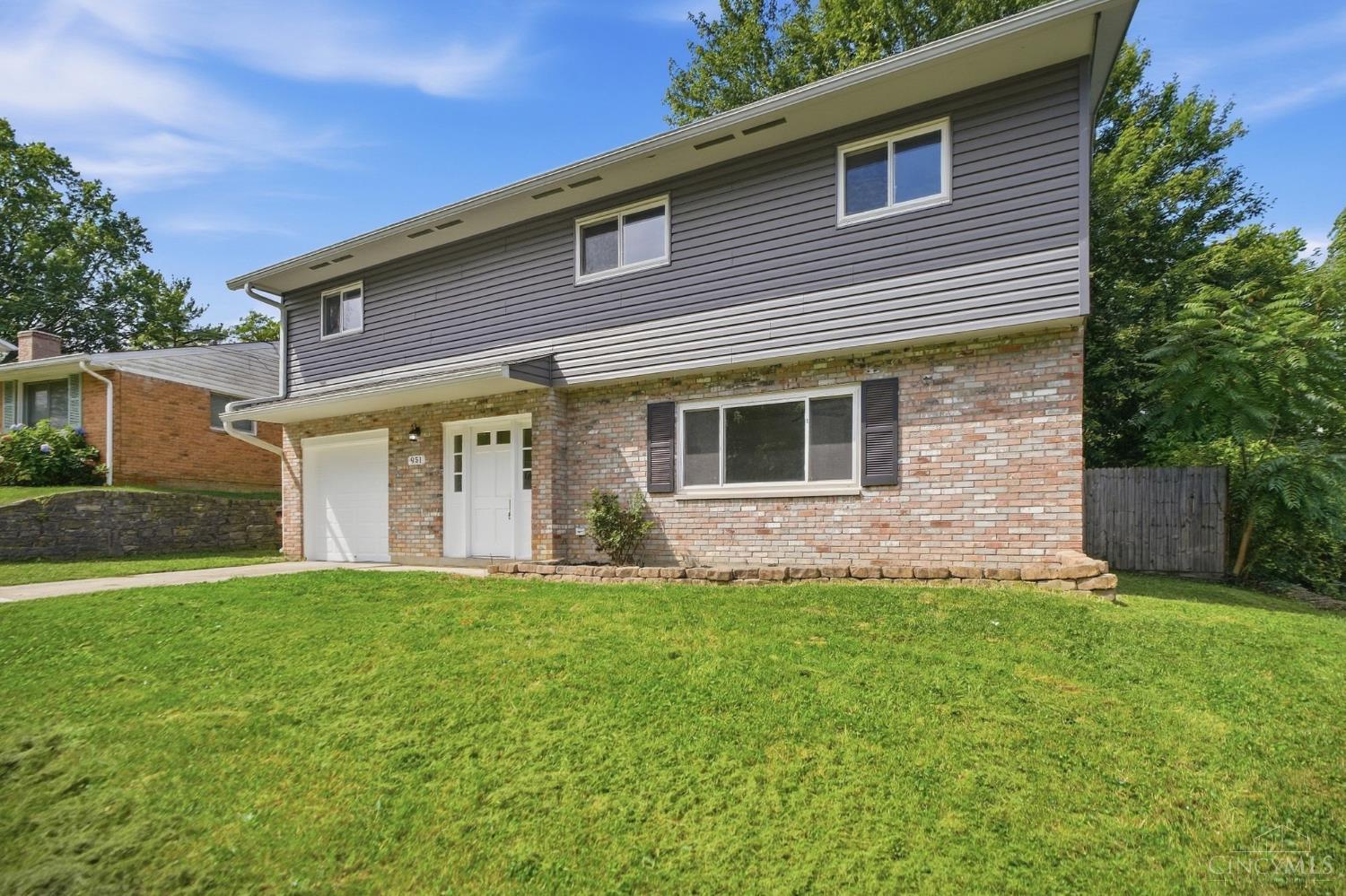 Photo 2 of Single family home for sale at 951 Patricia Ln, Anderson Twp, OH 45230 | MLS# 1893859 | Listing updated on 2026-09-16