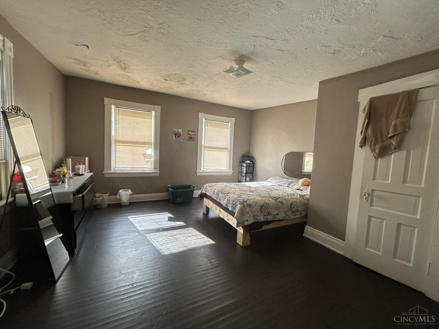 Photo 3 of Single family home for sale at 1242 Quebec Rd, Cincinnati, OH 45205 | MLS# 1894240 | Listing updated on 2026-09-17