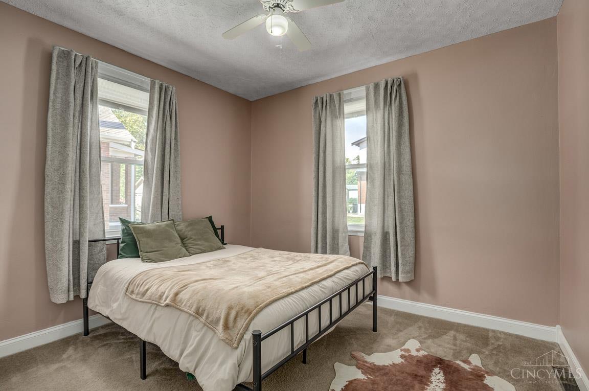 3302 Wardall Avenue, Cheviot, OH, 45211 — photo 10
