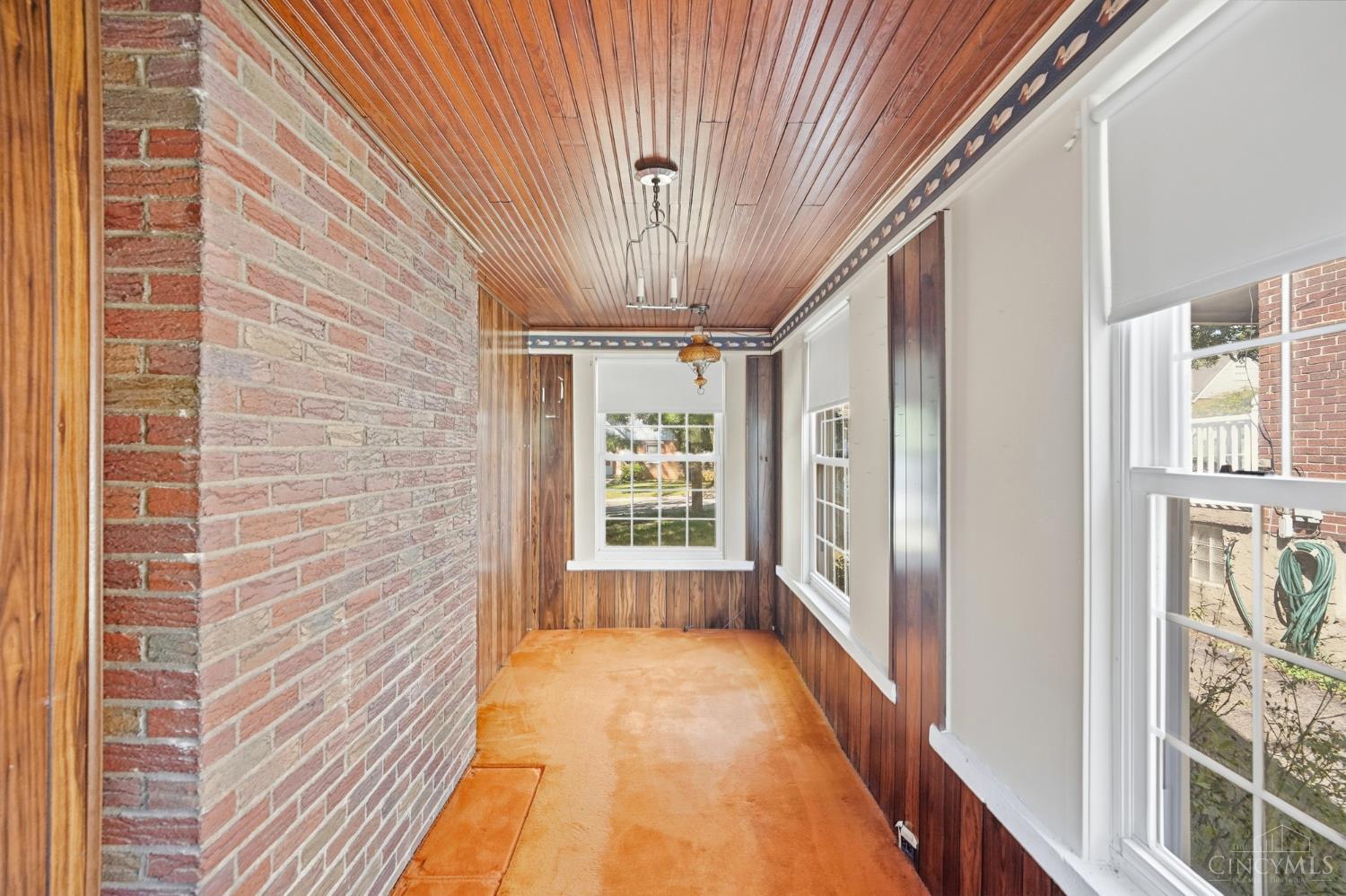 3131 Manning Avenue, Cincinnati, OH, 45211 — photo 17