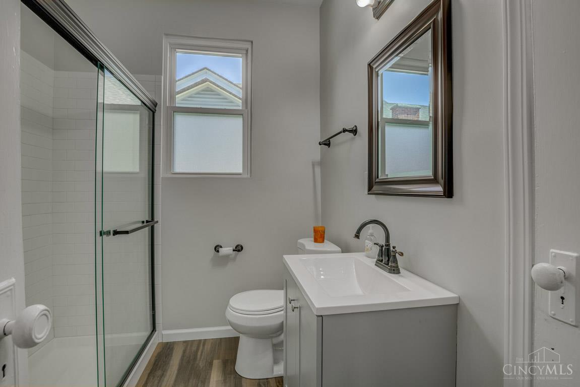 3302 Wardall Avenue, Cheviot, OH, 45211 — photo 12