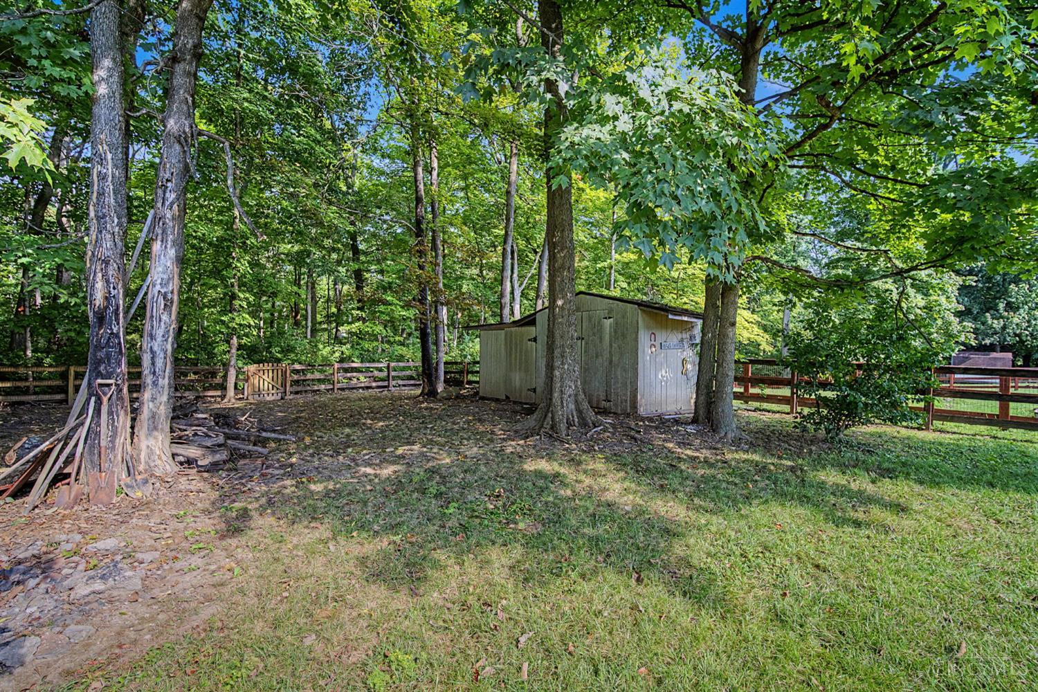13 Wooded Ridge Drive, Batavia Twp, OH, 45102 — photo 36