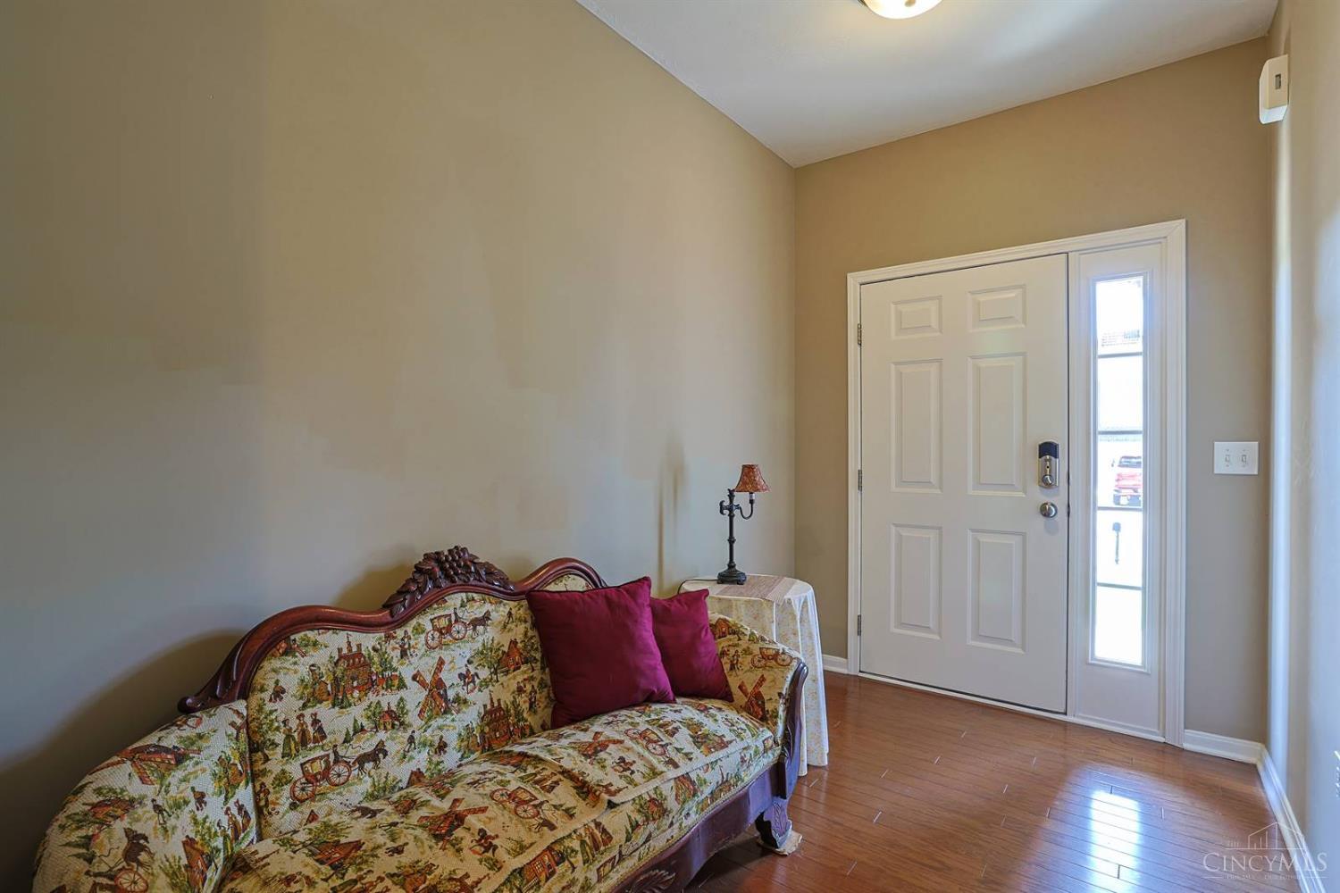 Photo 3 of Single family home for sale at 954 London Ct, Union Twp, OH 45245 | MLS# 1894200 | Listing updated on 2026-09-19