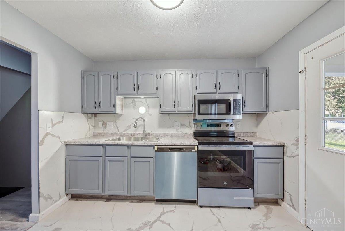 5218 Riverwatch Drive, Delhi Twp, OH, 45238 — photo 10