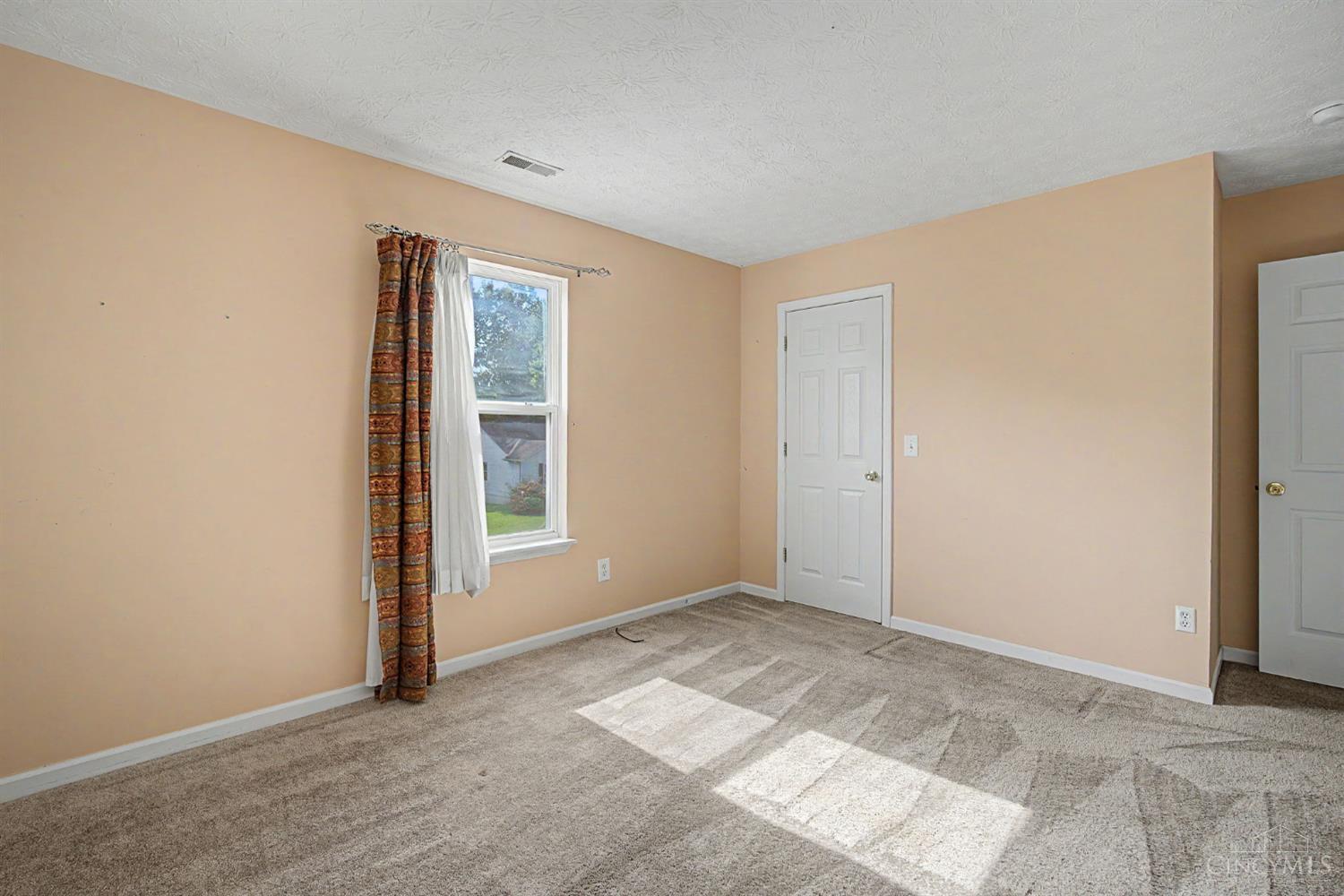 13 Wooded Ridge Drive, Batavia Twp, OH, 45102 — photo 31