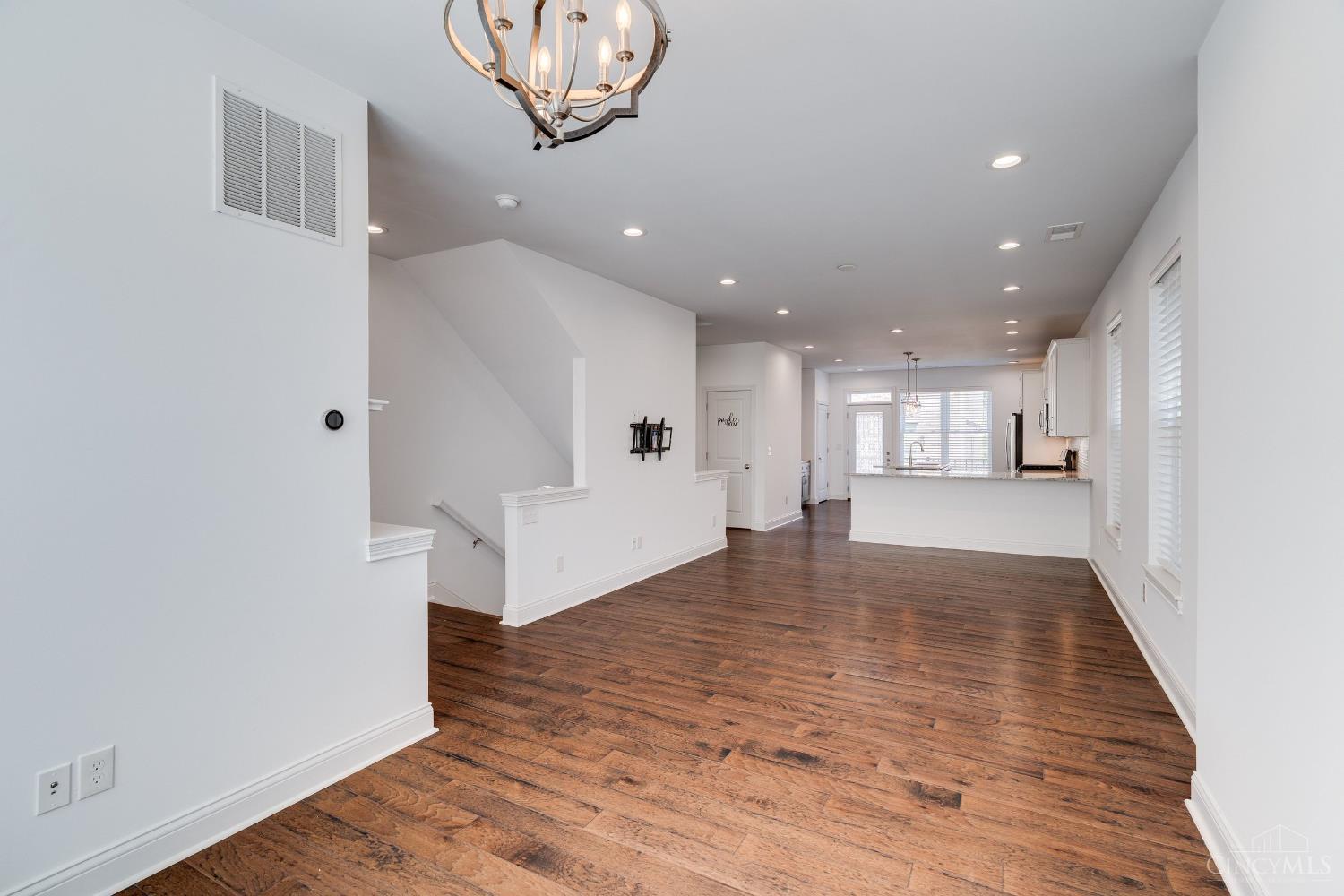 540 Slack Street, Cincinnati, OH, 45202 — photo 17