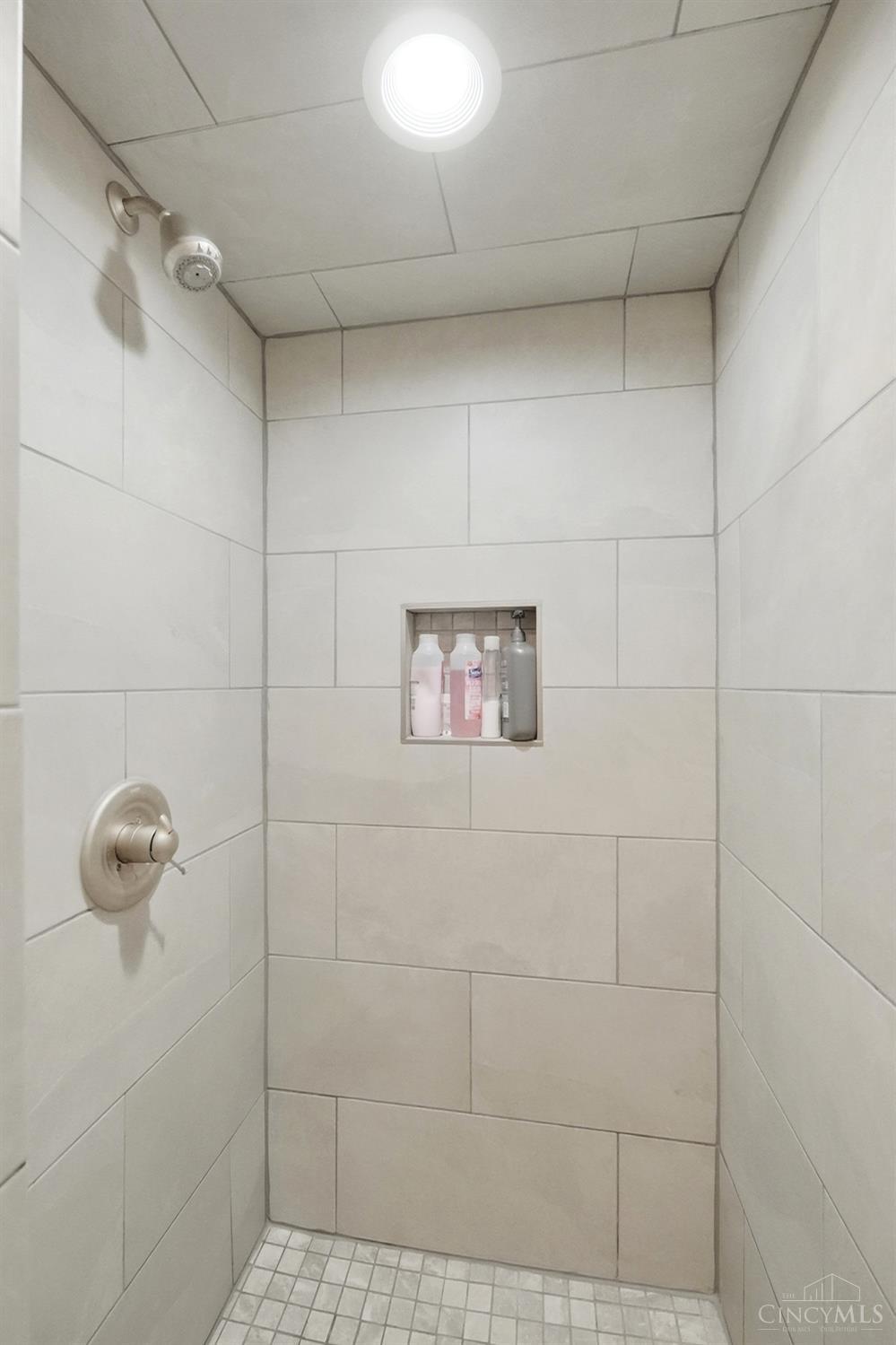 6272 Hendrickson Road, Turtle Creek Twp, OH, 45044 — photo 40