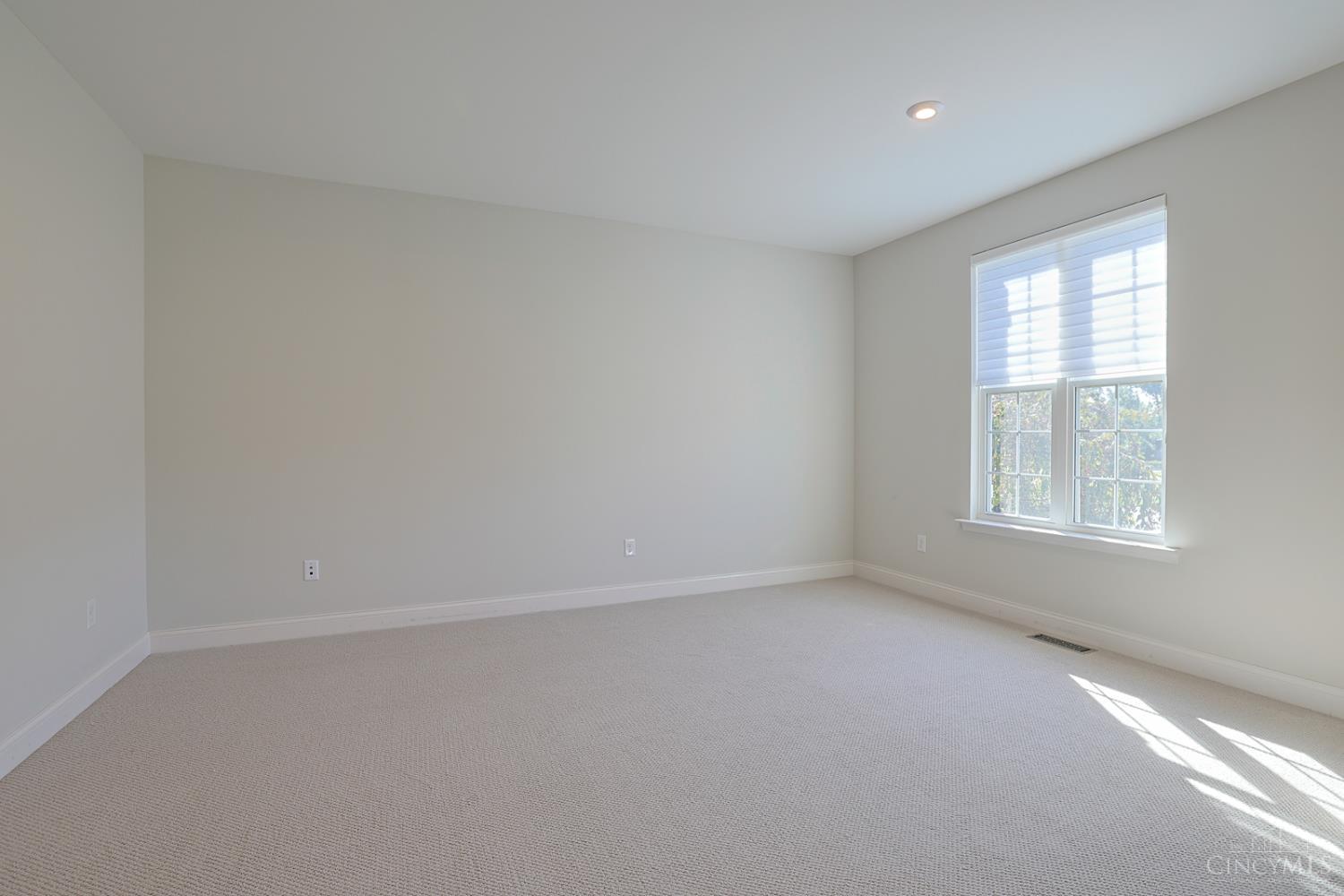 9817 Cross Meadow Drive, Deerfield Twp., OH, 45040 — photo 7