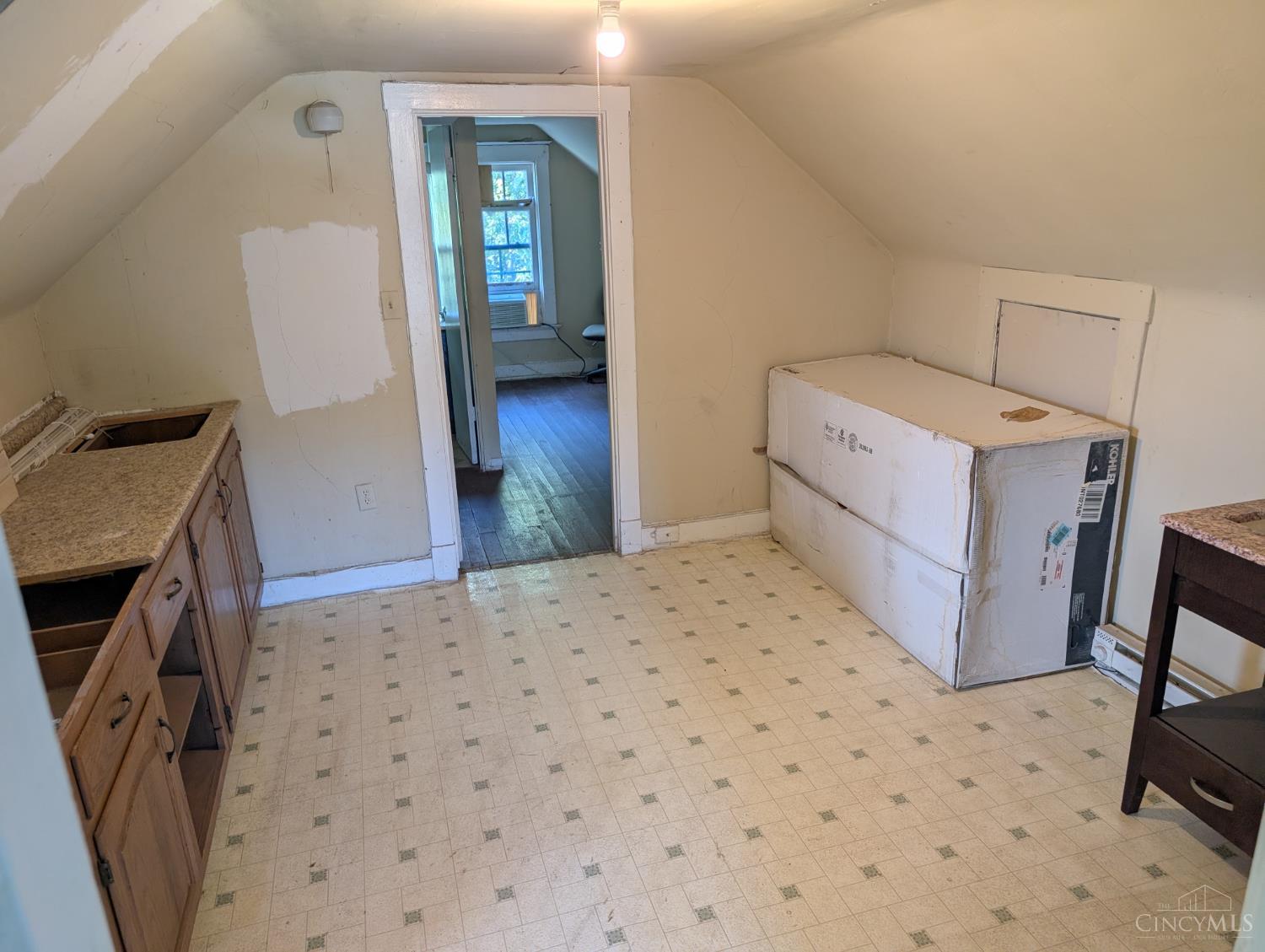 2829 Marshall Avenue, Cincinnati, OH, 45225 — photo 24