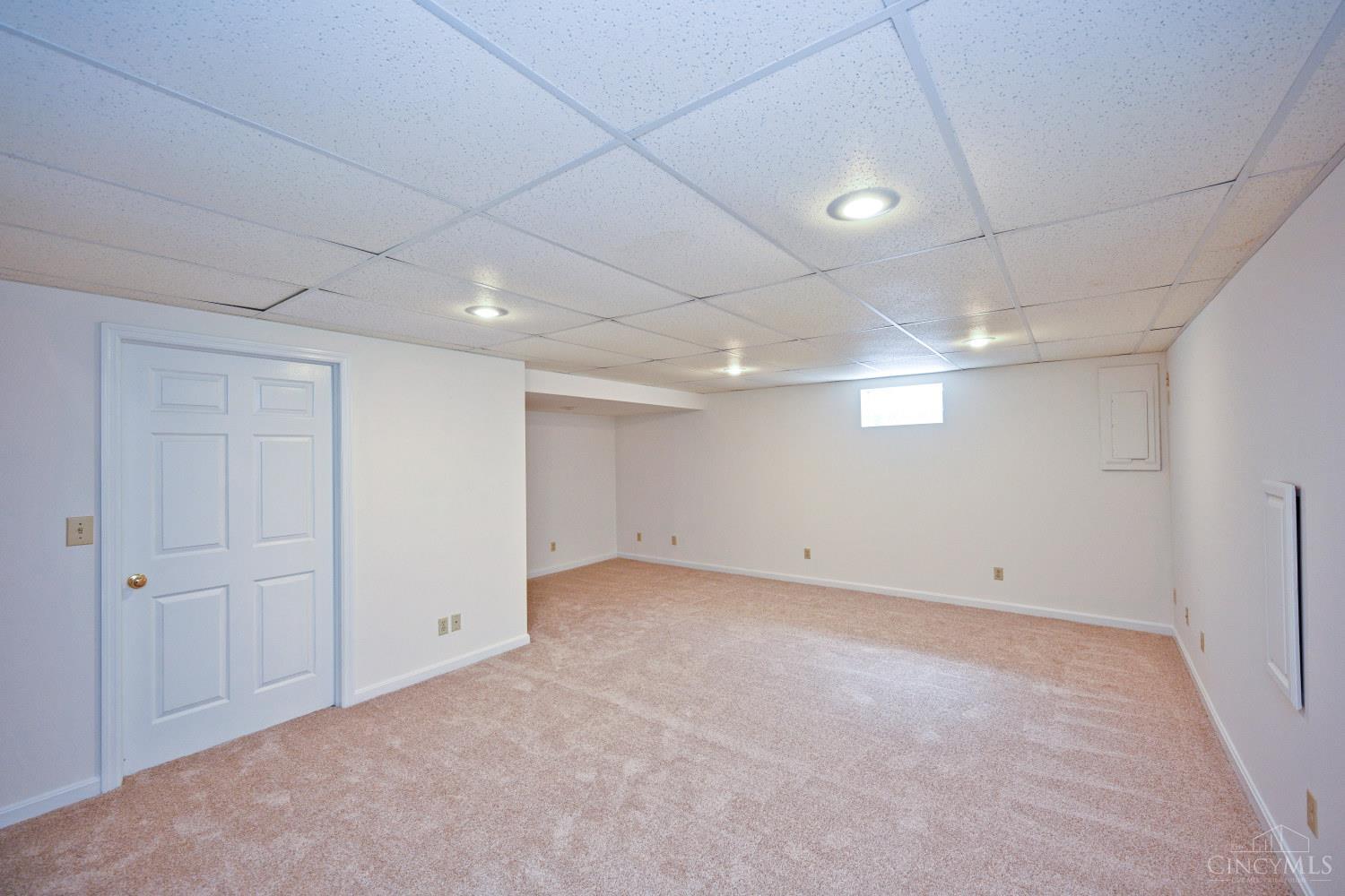 8738 Sarahs Bend Drive, Colerain Twp, OH, 45251 — photo 31