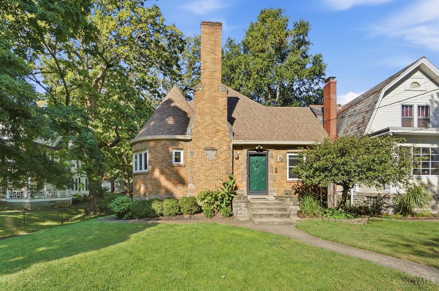Single family home for sale at 6049 Cary Ave, Cincinnati, OH 45224 | MLS# 1894013