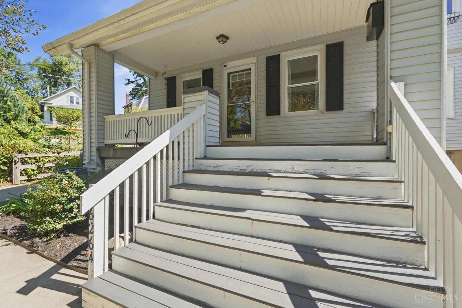 Photo 4 of Single family home for sale at 6264 Bona Vista Pl, Cincinnati, OH 45213 | MLS# 1894155 | Listing updated on 2026-09-17