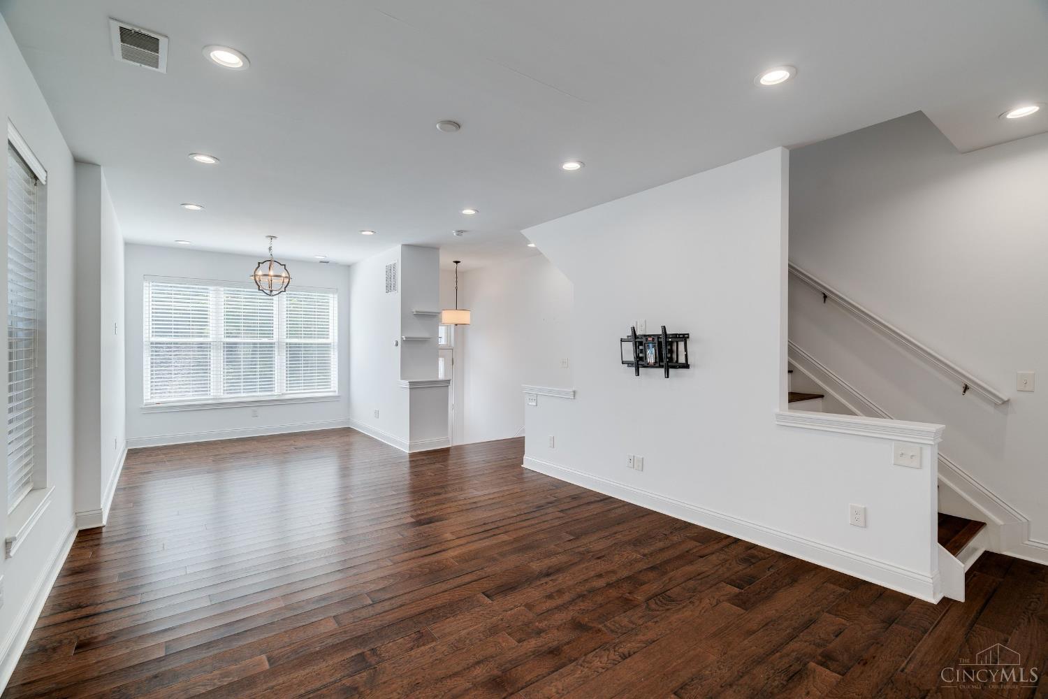 540 Slack Street, Cincinnati, OH, 45202 — photo 15
