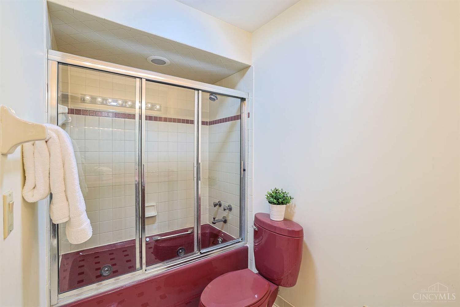 9202 Souffle Circle, Symmes Twp, OH, 45140 — photo 36