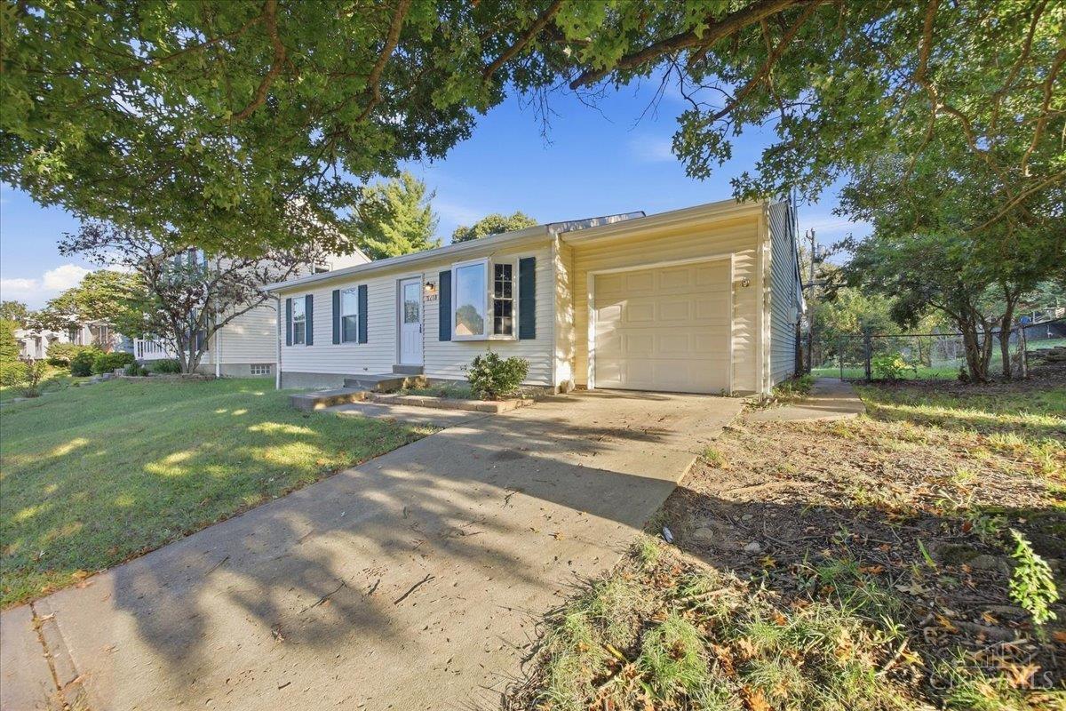 Photo 3 of Single family home for sale at 5218 Riverwatch Dr, Delhi Twp, OH 45238 | MLS# 1893685 | Listing updated on 2026-09-16