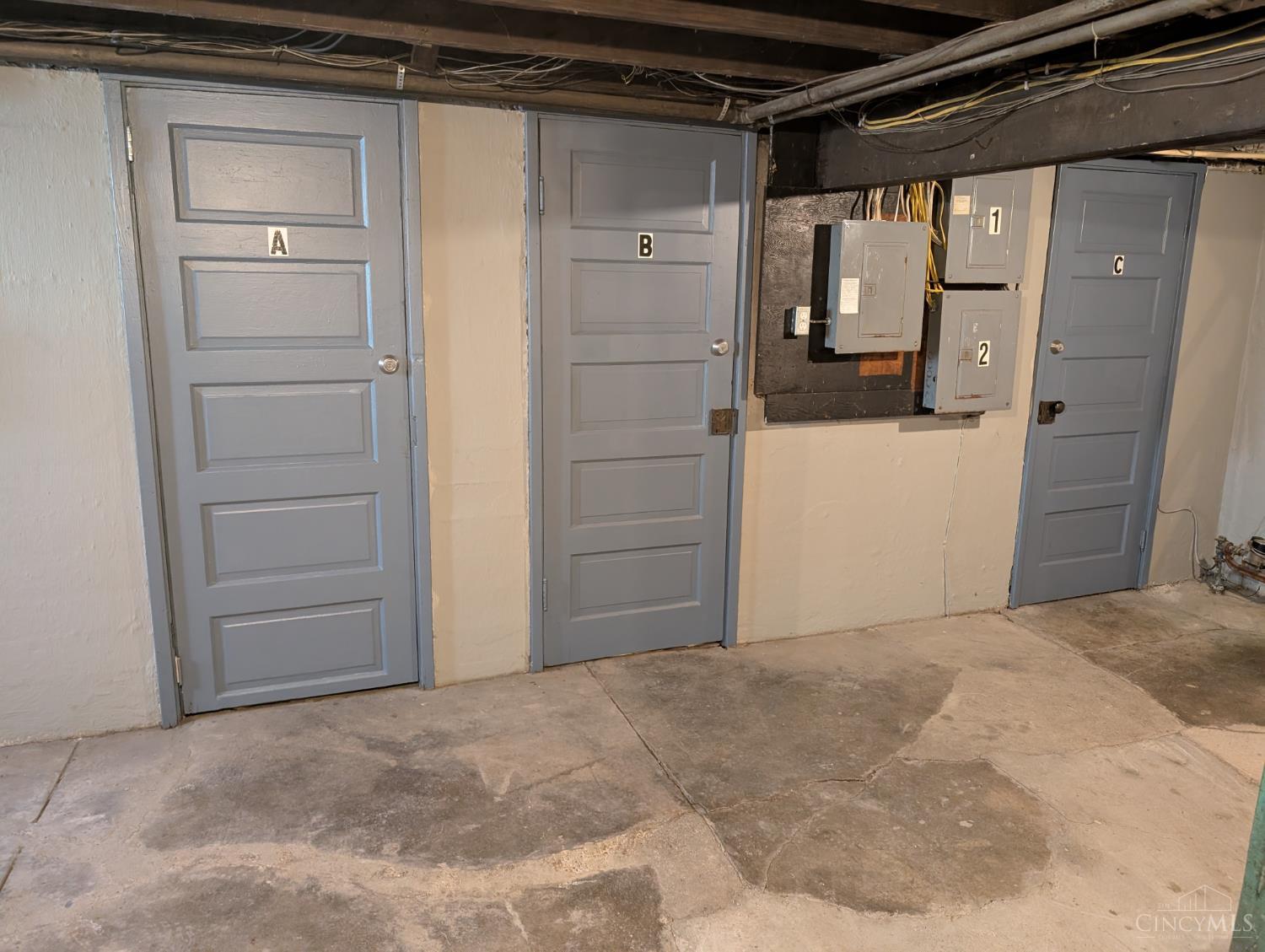 2829 Marshall Avenue, Cincinnati, OH, 45225 — photo 26
