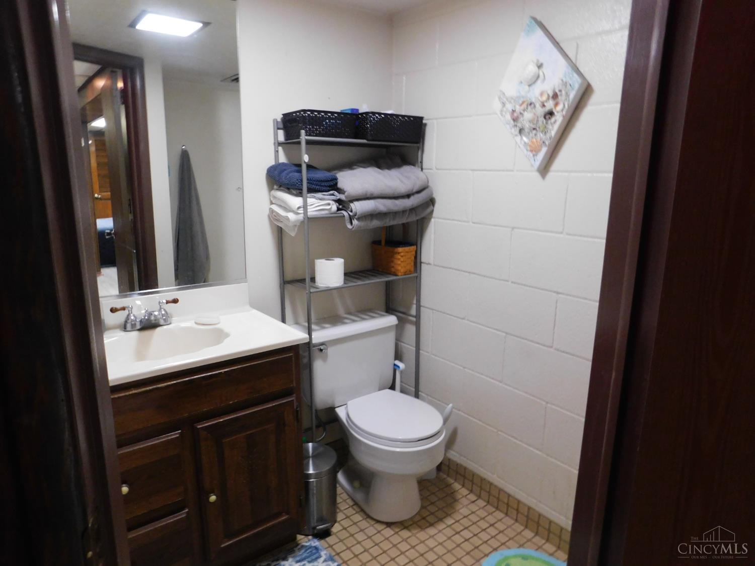 4467 Grove Avenue, Green Twp, OH, 45211 — photo 31