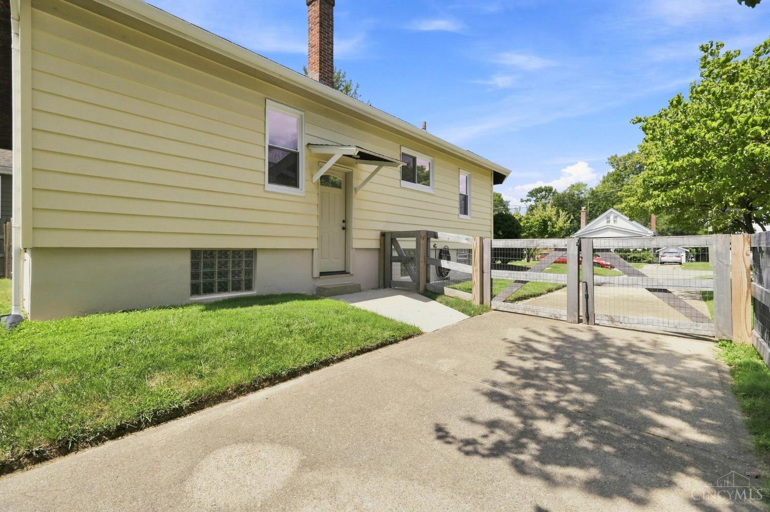 3805 Lansdowne Avenue, Deer Park, OH, 45236 — photo 24