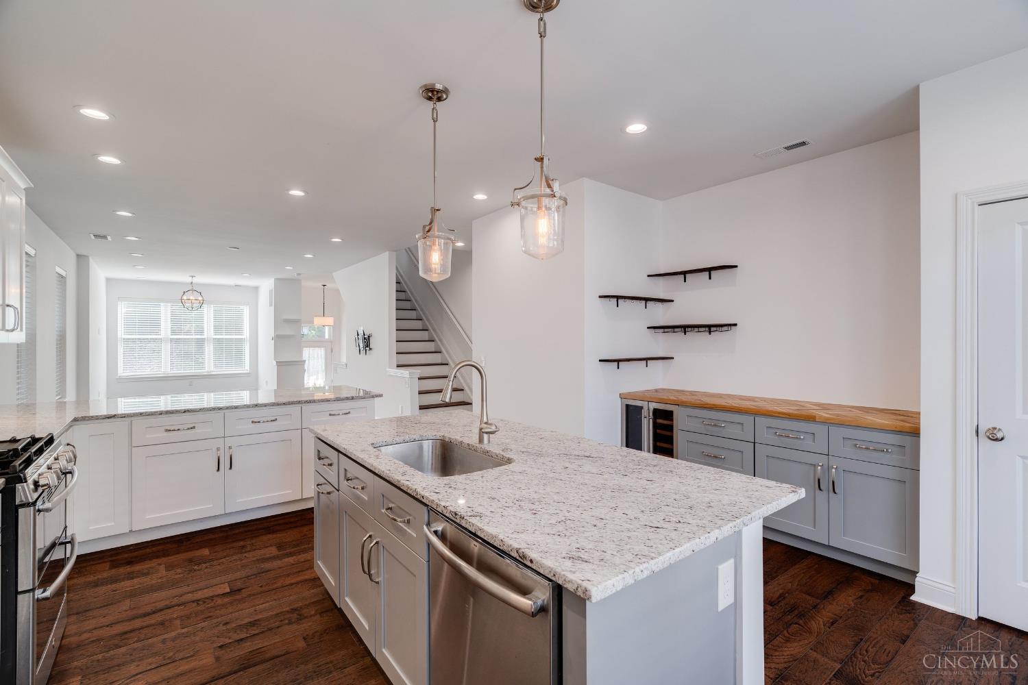 540 Slack Street, Cincinnati, OH, 45202 — photo 11