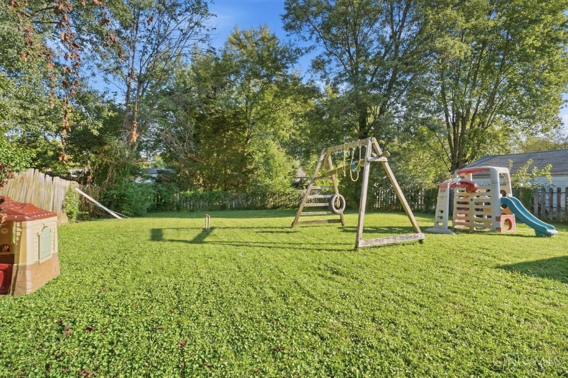 1062 Garnoa Drive, Springfield Twp., OH, 45231 — photo 31