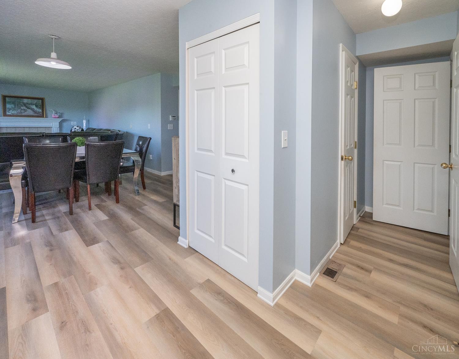 12085 Brookway Drive, Springfield Twp., OH, 45240 — photo 11