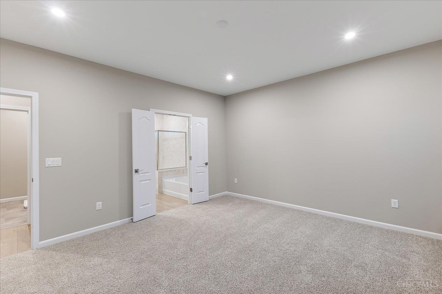 2572 Golden Leaf Drive, Beavercreek, OH, 45431 — photo 14