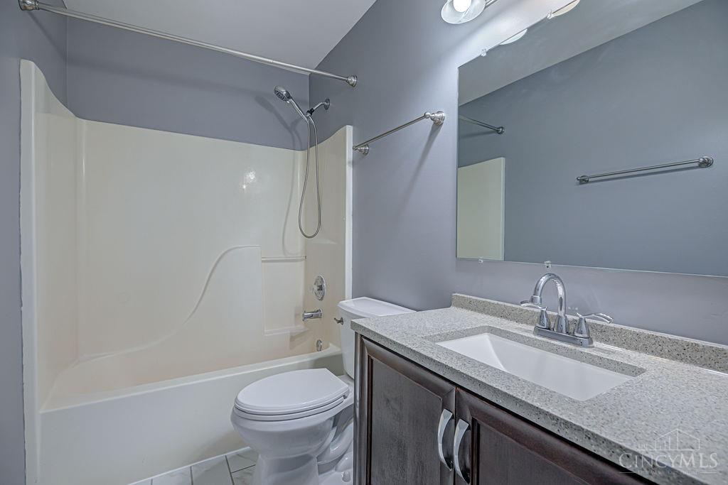 925 Autumn Court, Trenton, OH, 45067 — photo 17