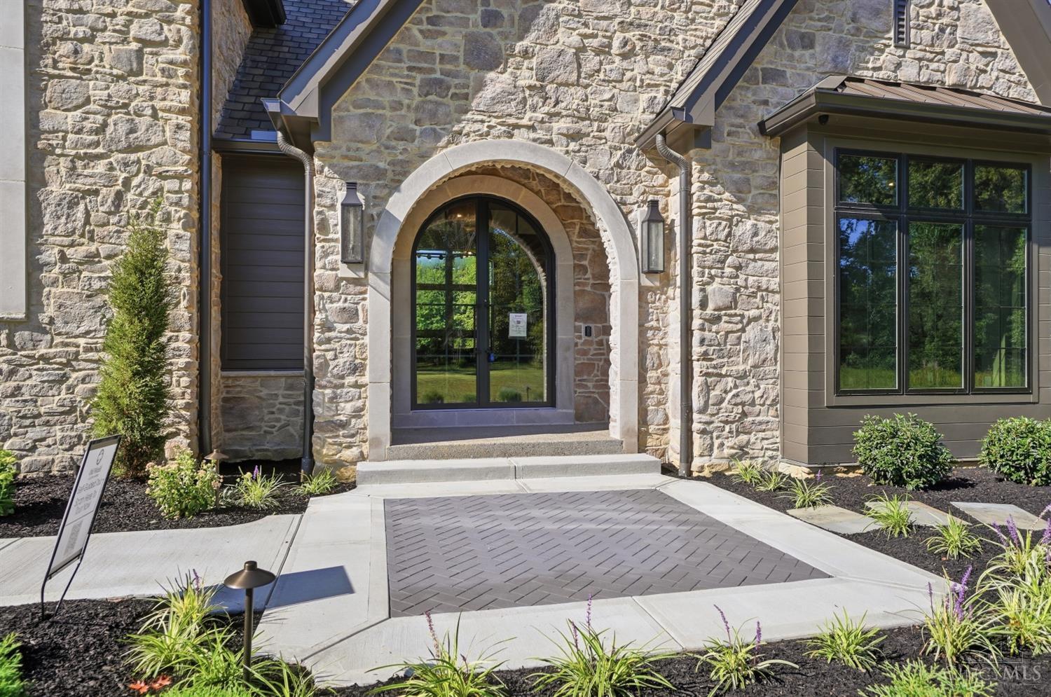 10475 Harrison Road, Hamilton Twp, OH, 45140 — photo 10
